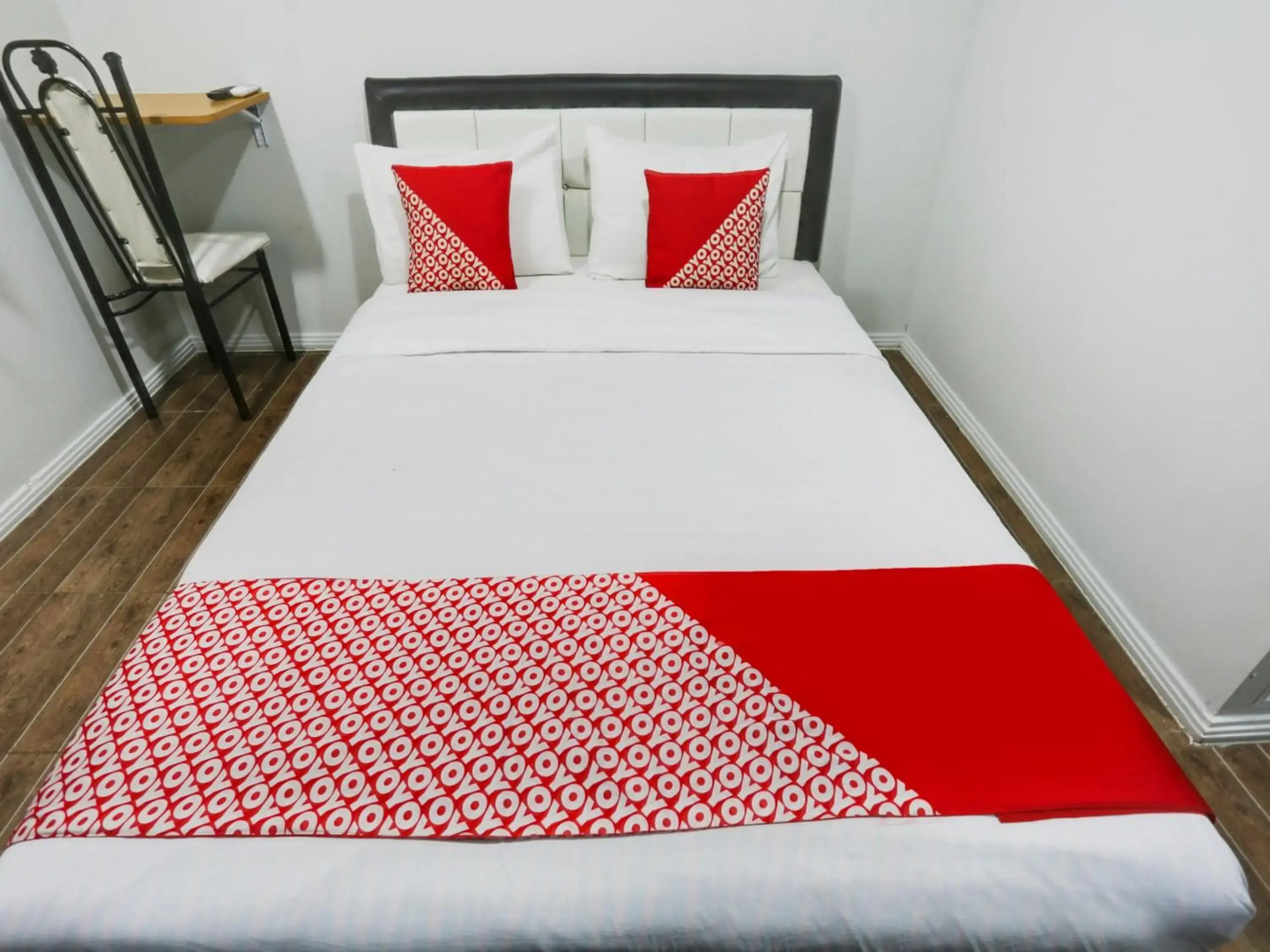 Dedeminn Marina Hotel