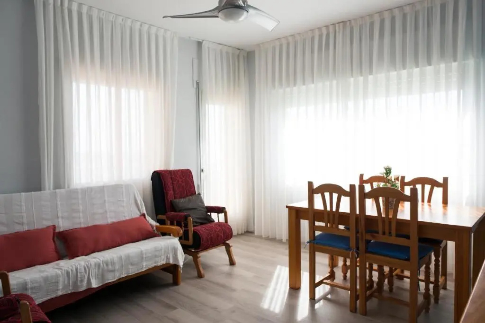 Apartamentos La Encarnación I