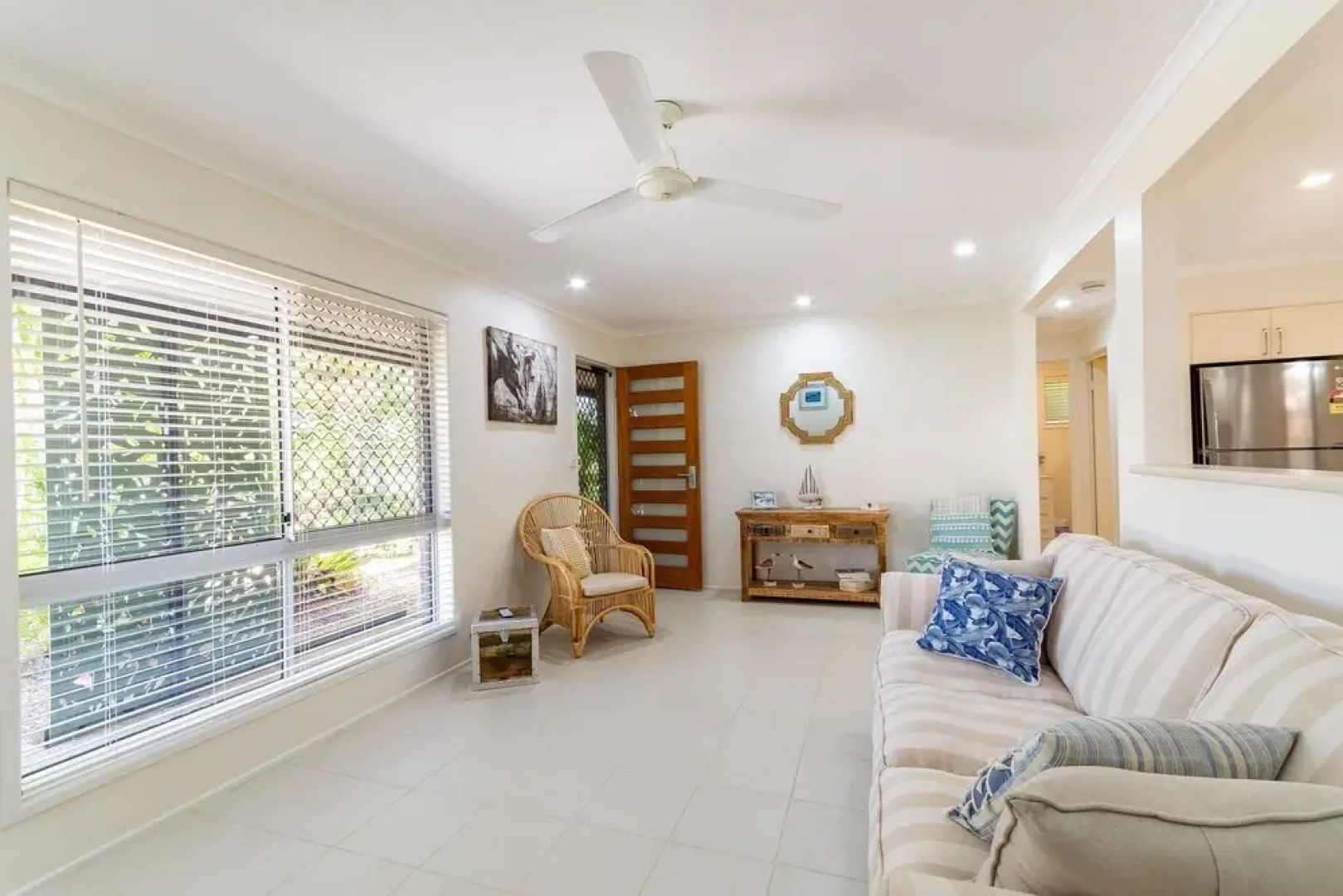 Kokomo, thats where we want to go - Bellara