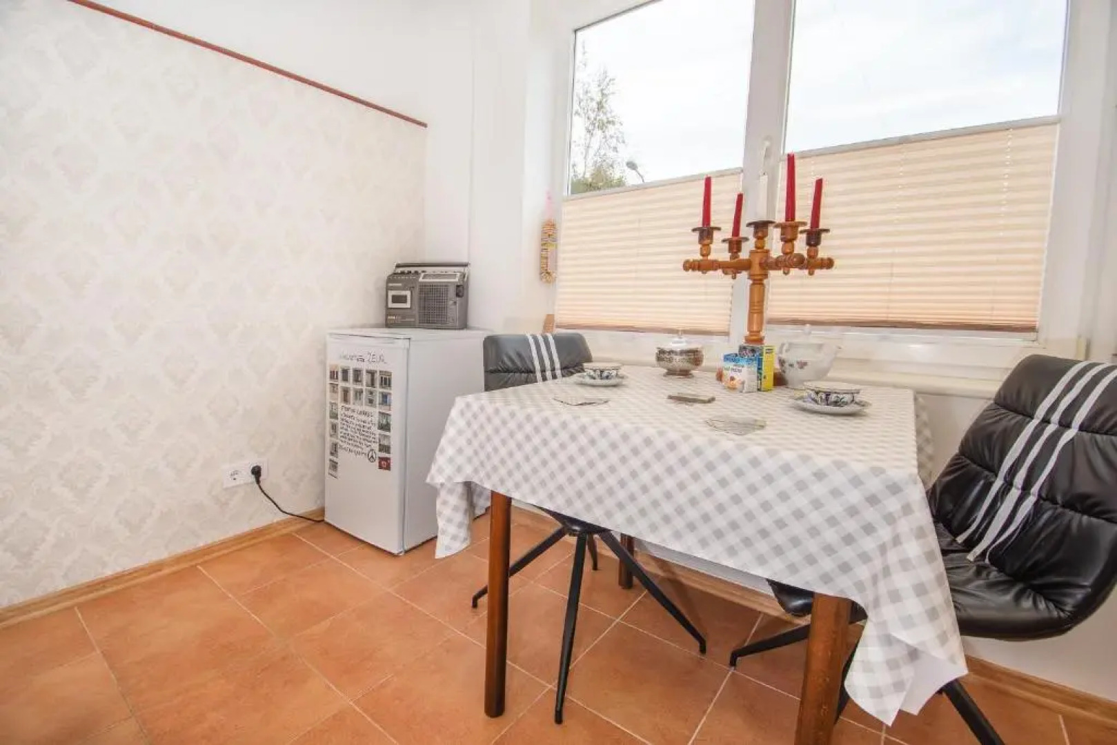 Karostas pludmales apartmenti 80-90 gadu stilā