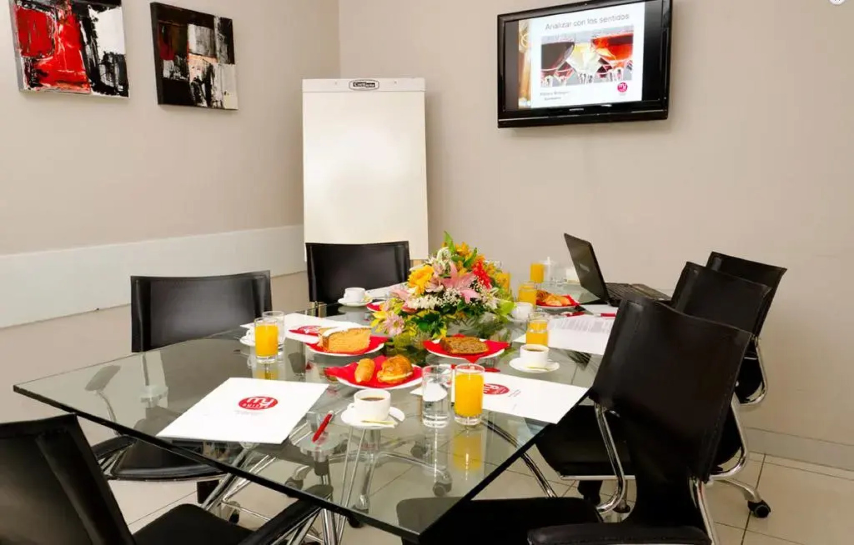 My Suites Boutique Hotel & Wine Bar