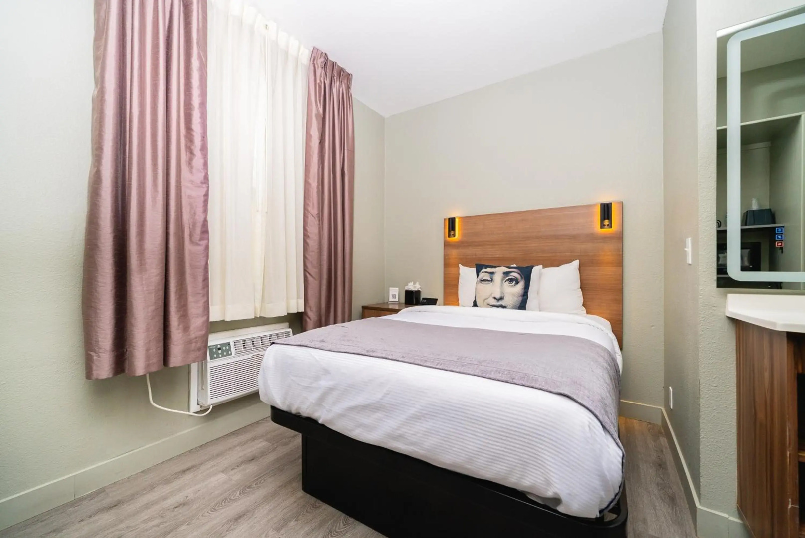 Urban Boutique Hotel