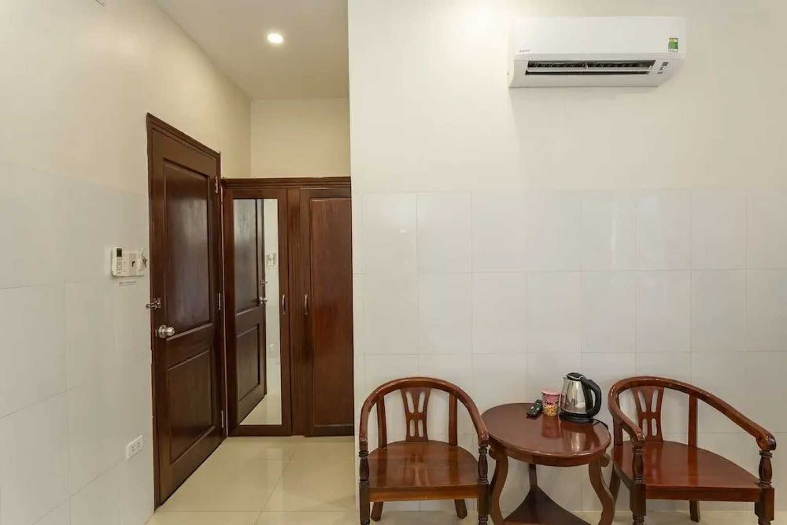 Oyo 324 Little Ha Noi Hotel