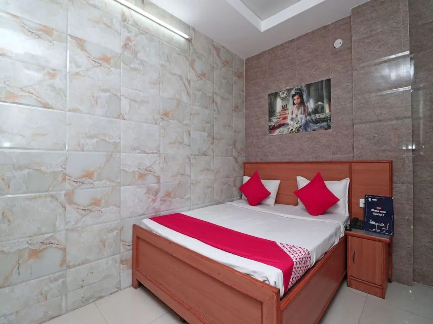 OYO 16678 Rohtak Palace