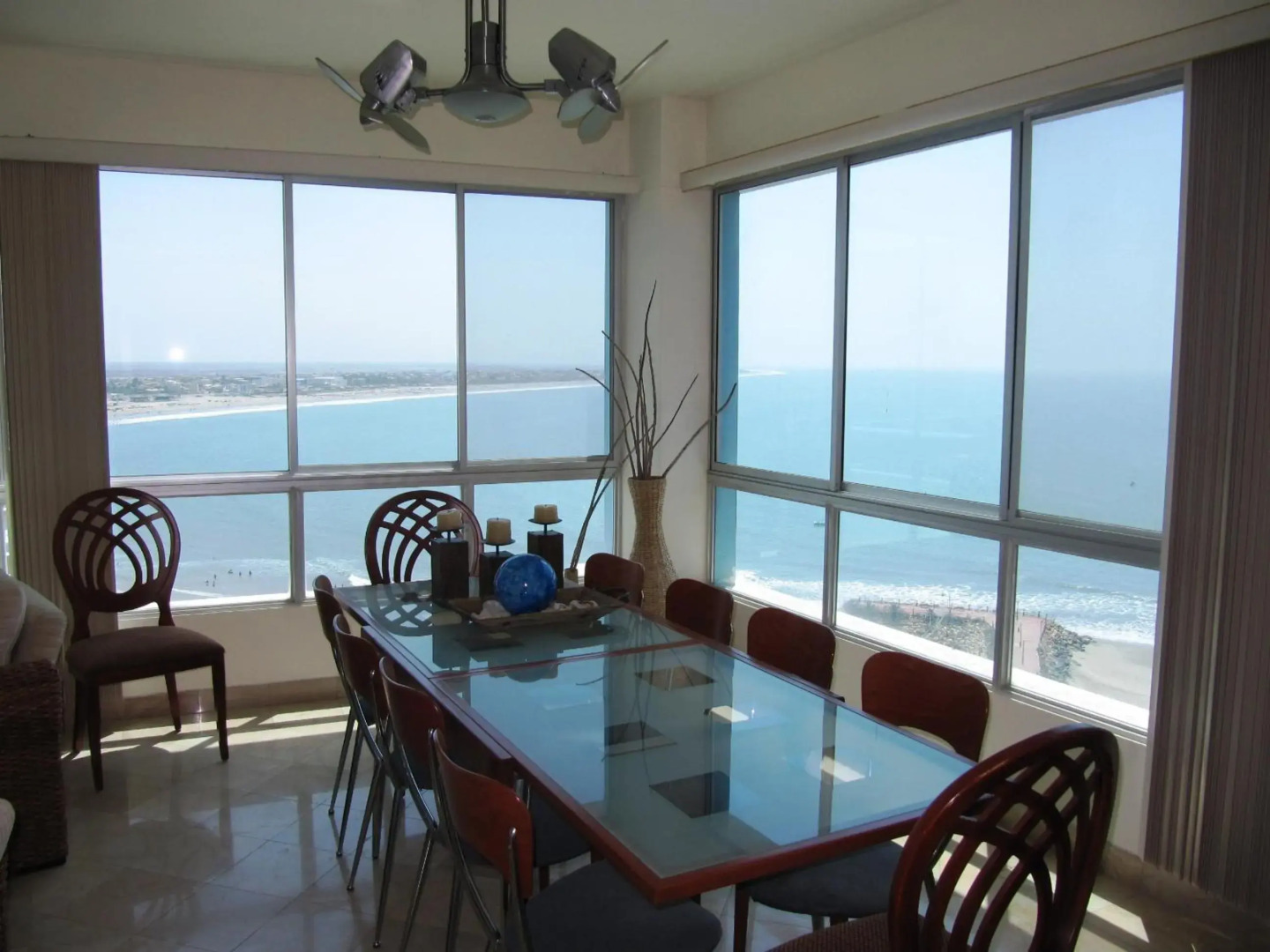 Penthouse de lujo. Carabelas de Colón