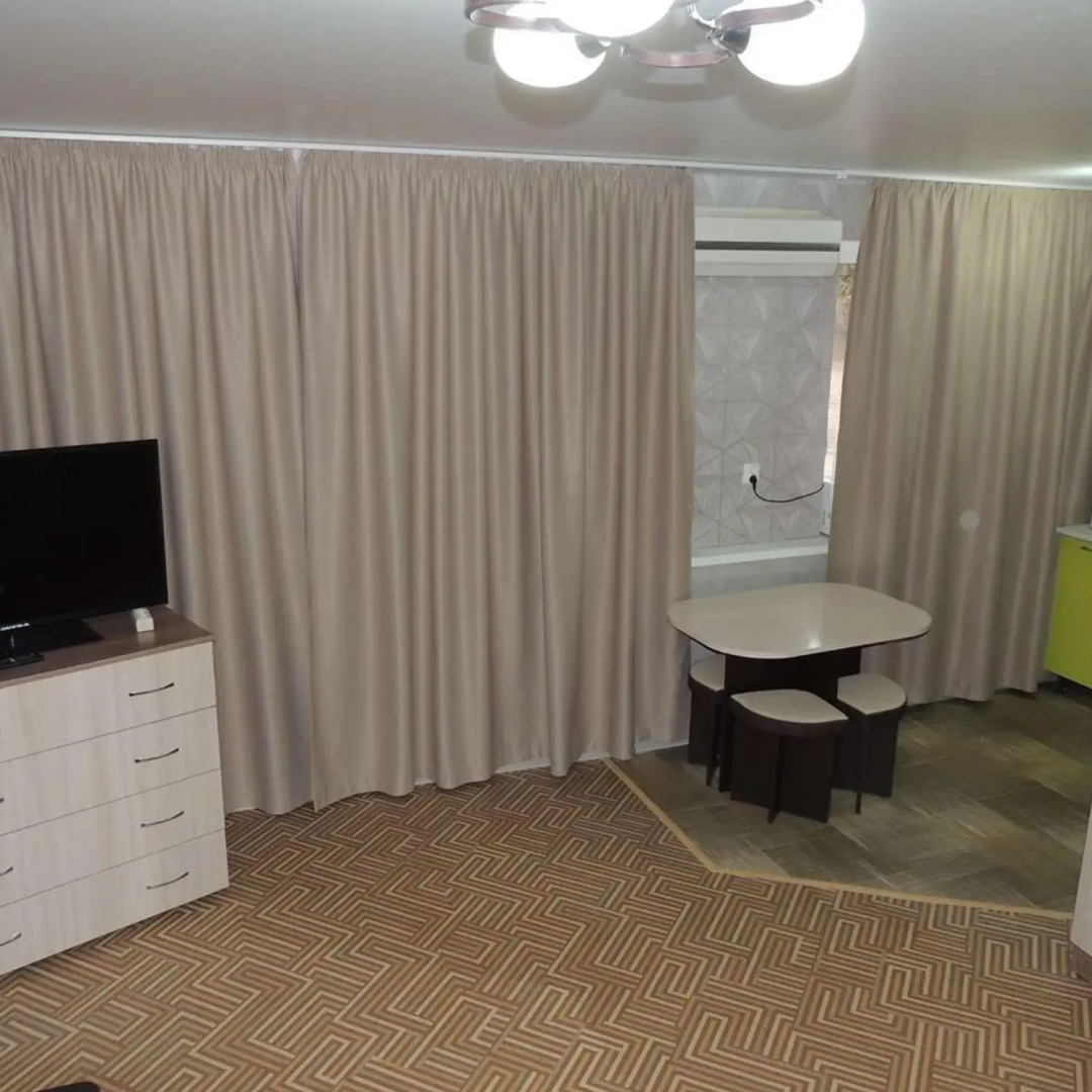 Апартаменты на улице Нестерова 1