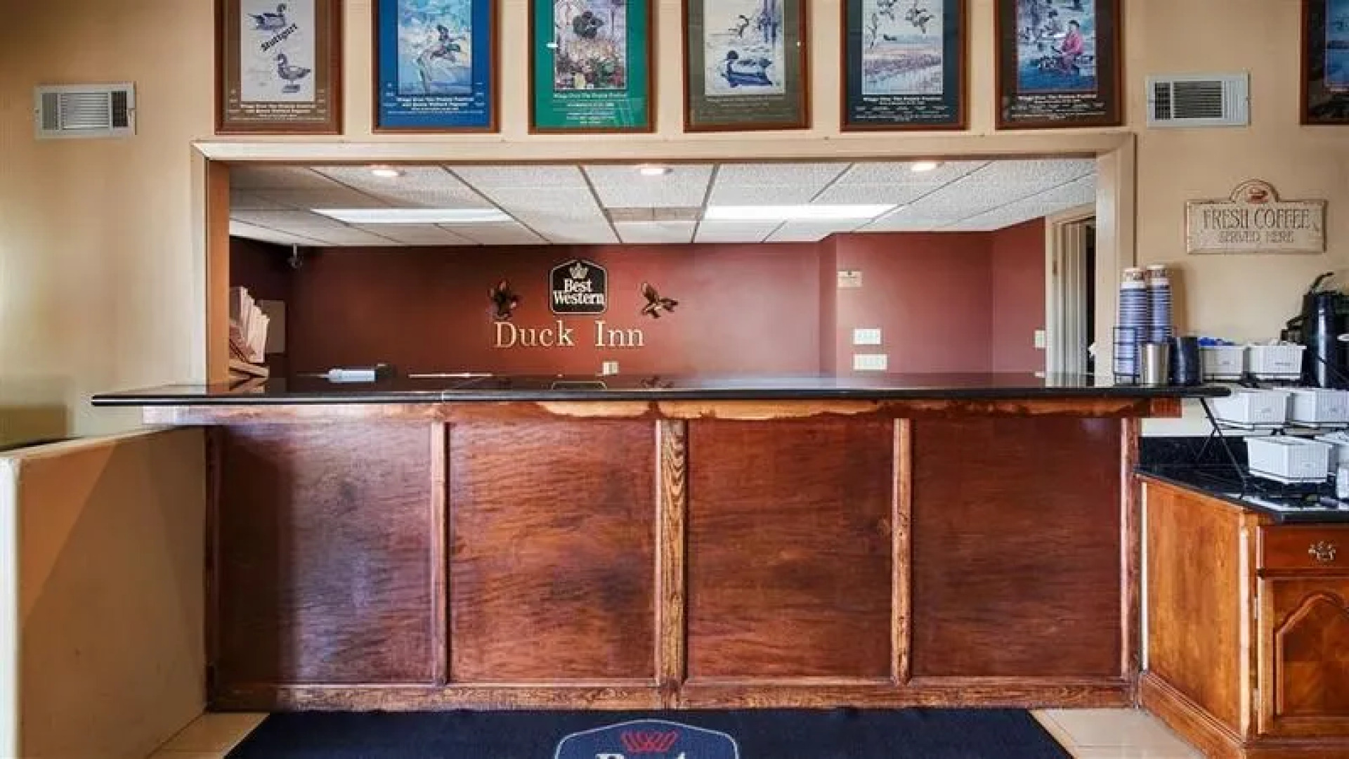 Best Western Duck Inn - Closed