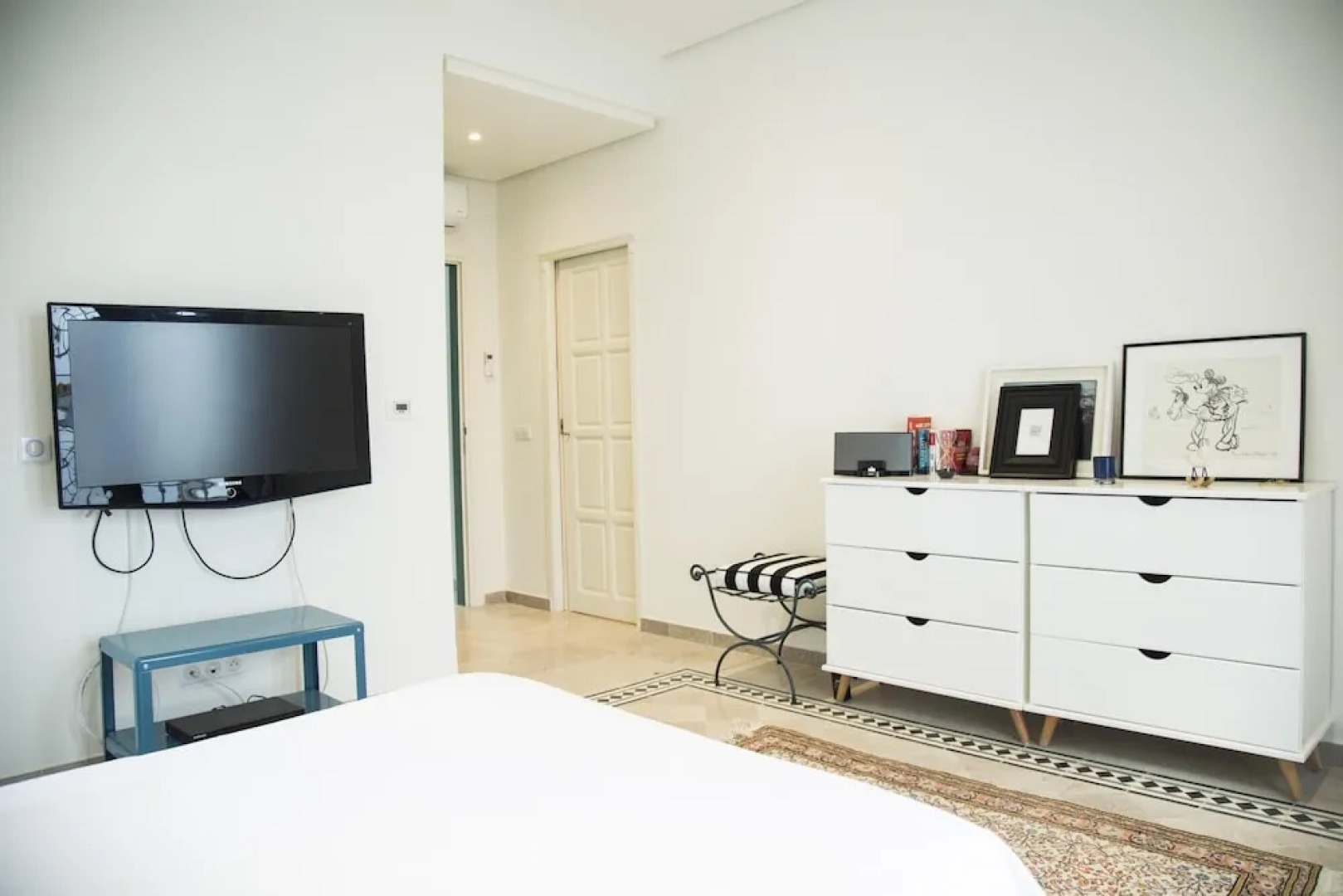 Les Verrières De Gammarth: Villa moderne +Piscine