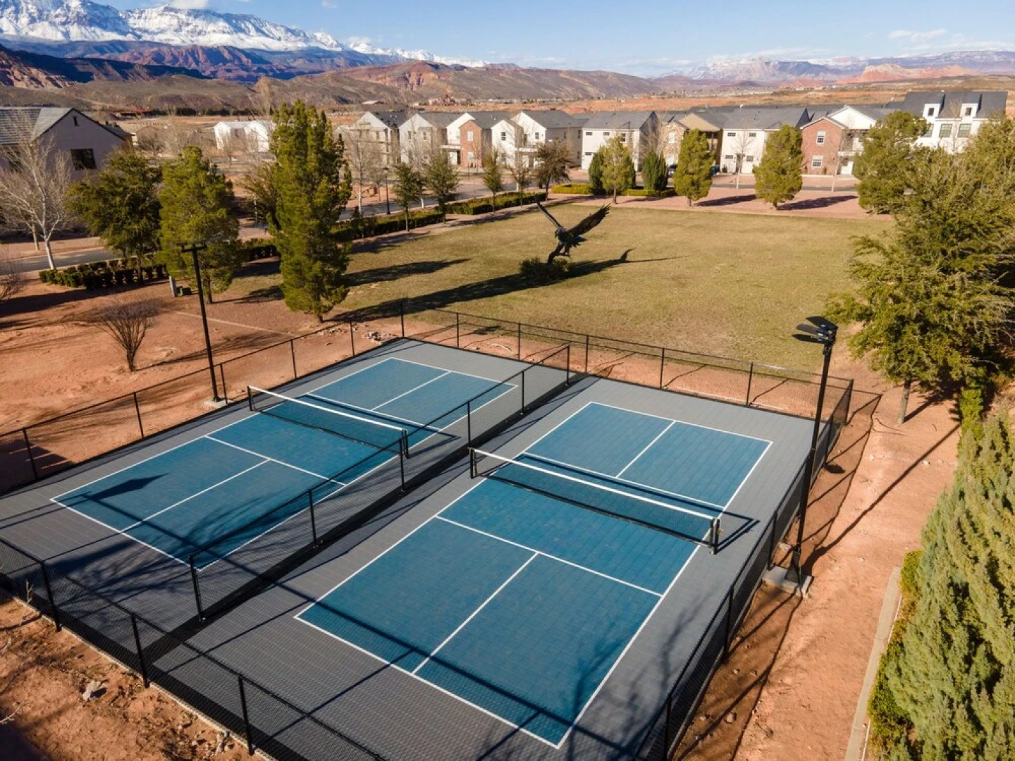 Zion's Haven #f4 4 Bedroom Townhouse