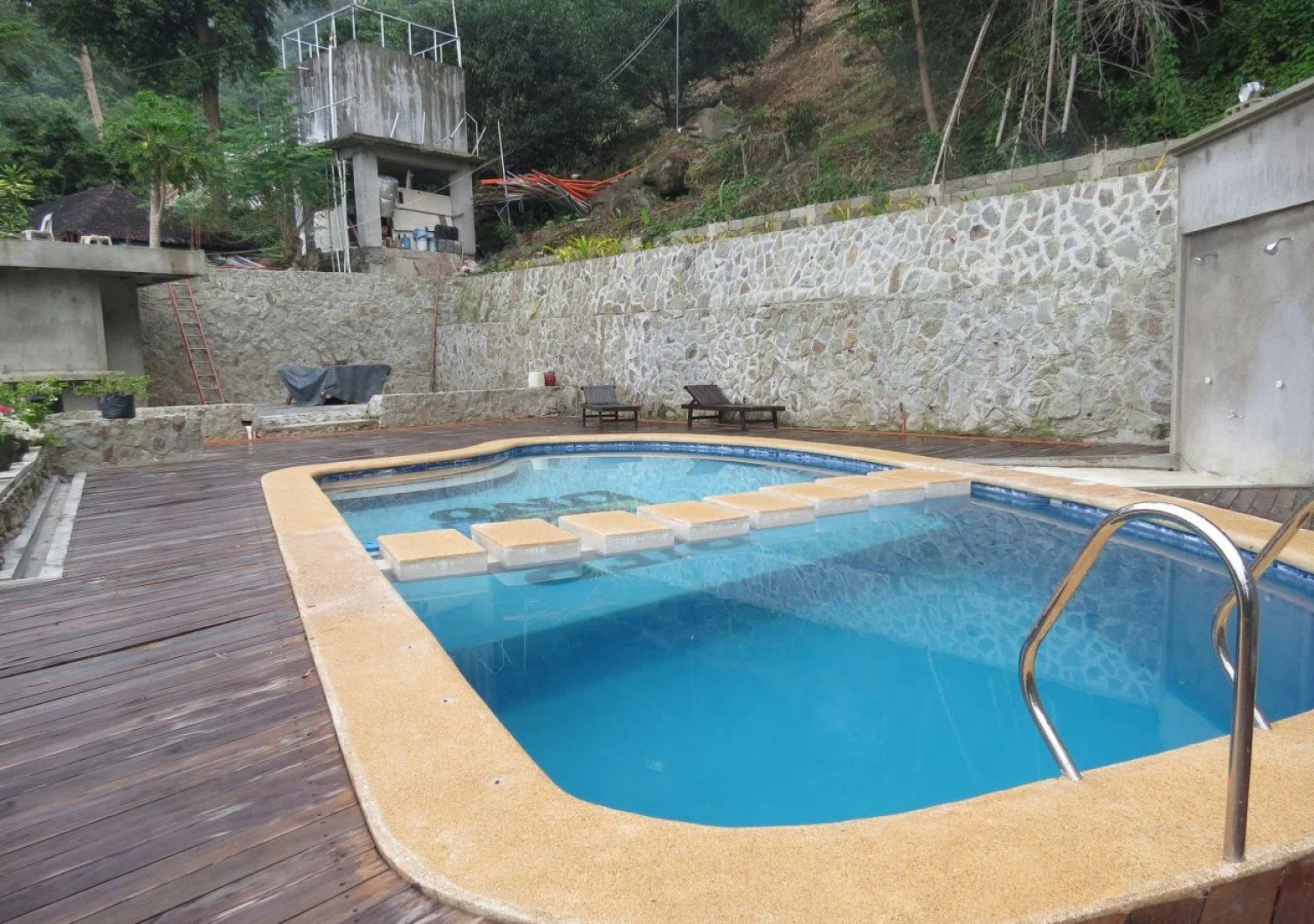 Pier Uno Dive Resort