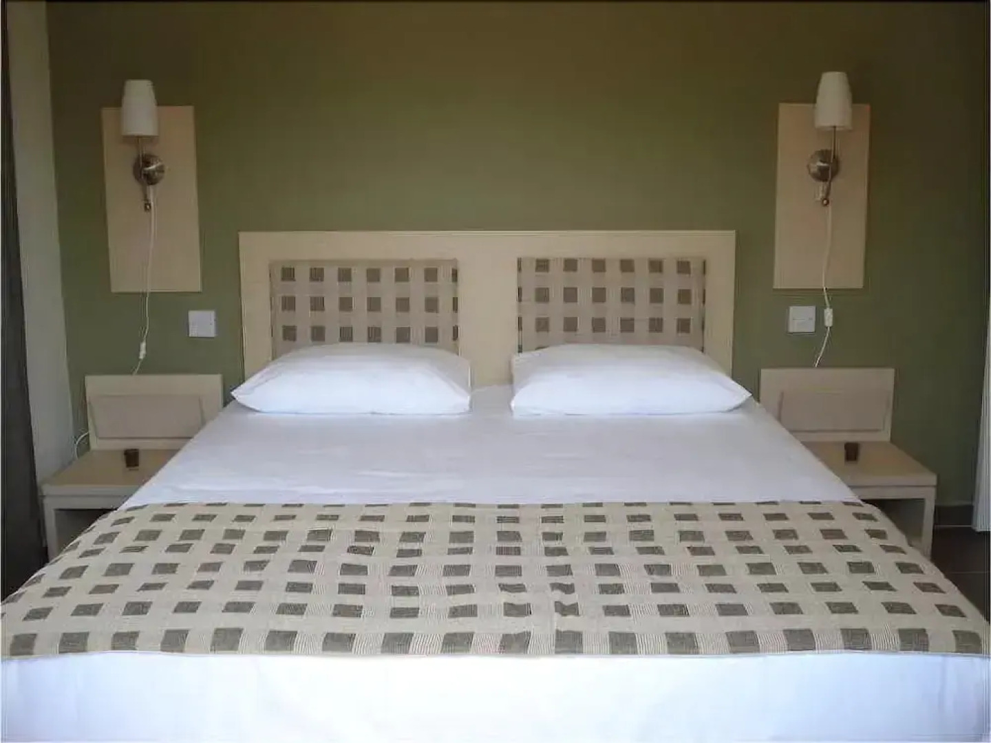 Green Holiday Village