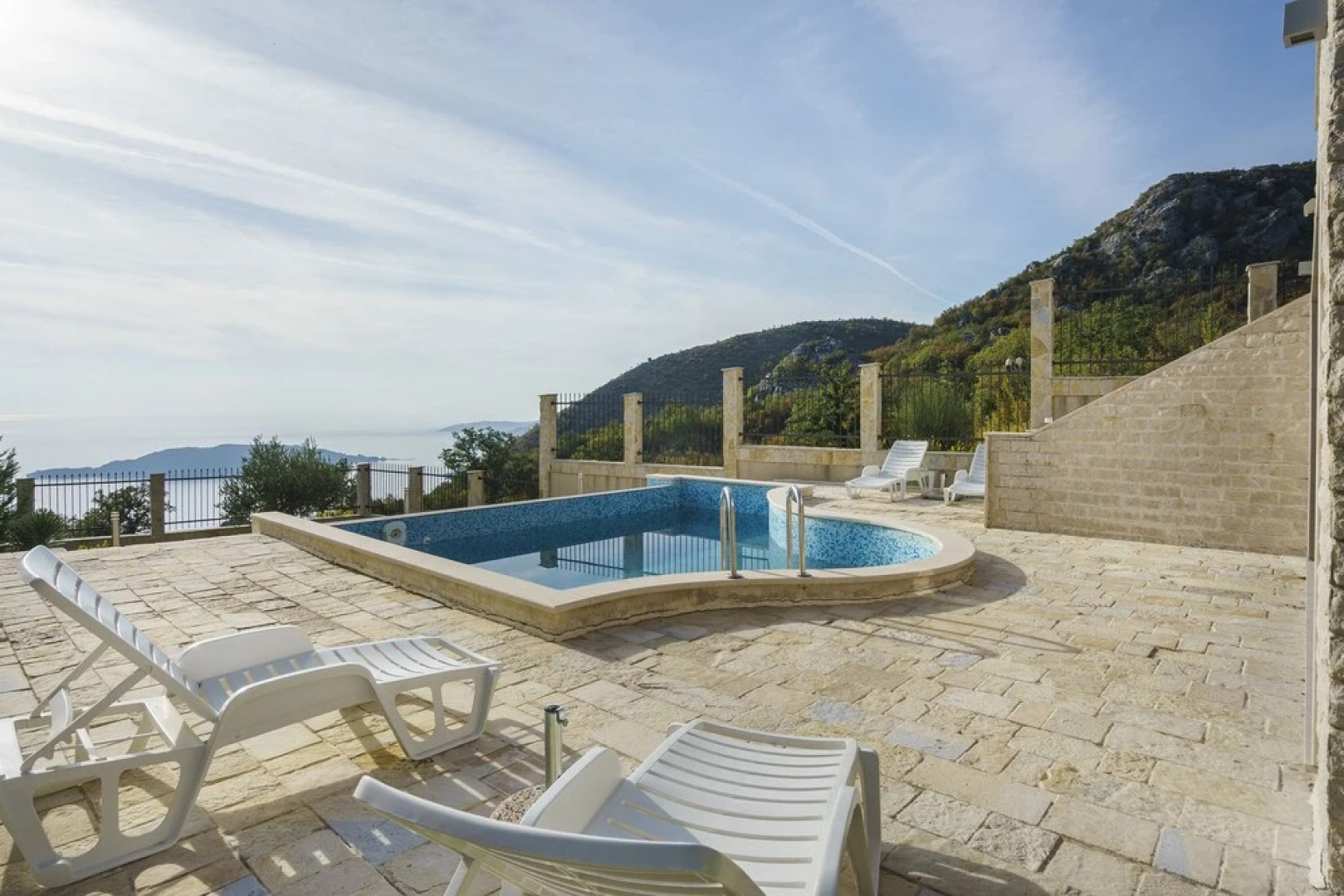 Sunbreeze Delux Vilas