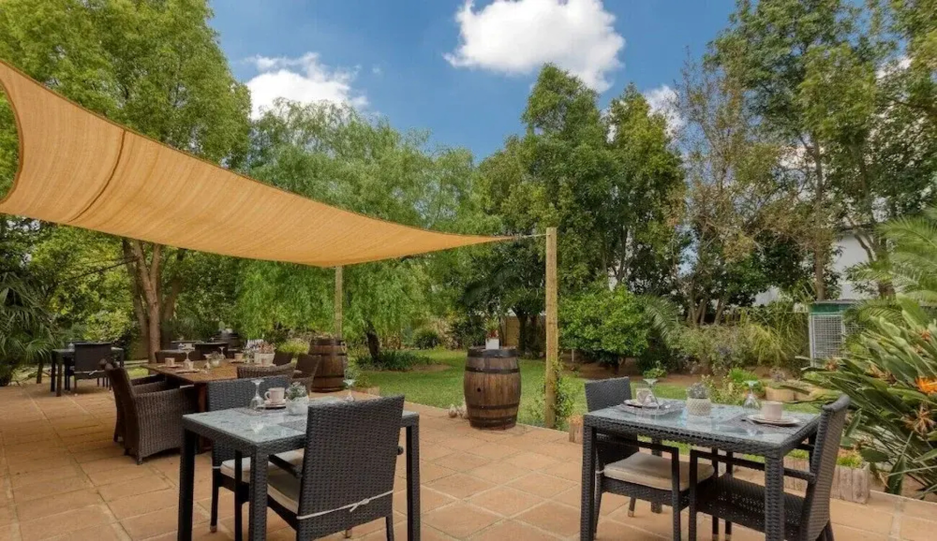 Sauvignon Country Lodge