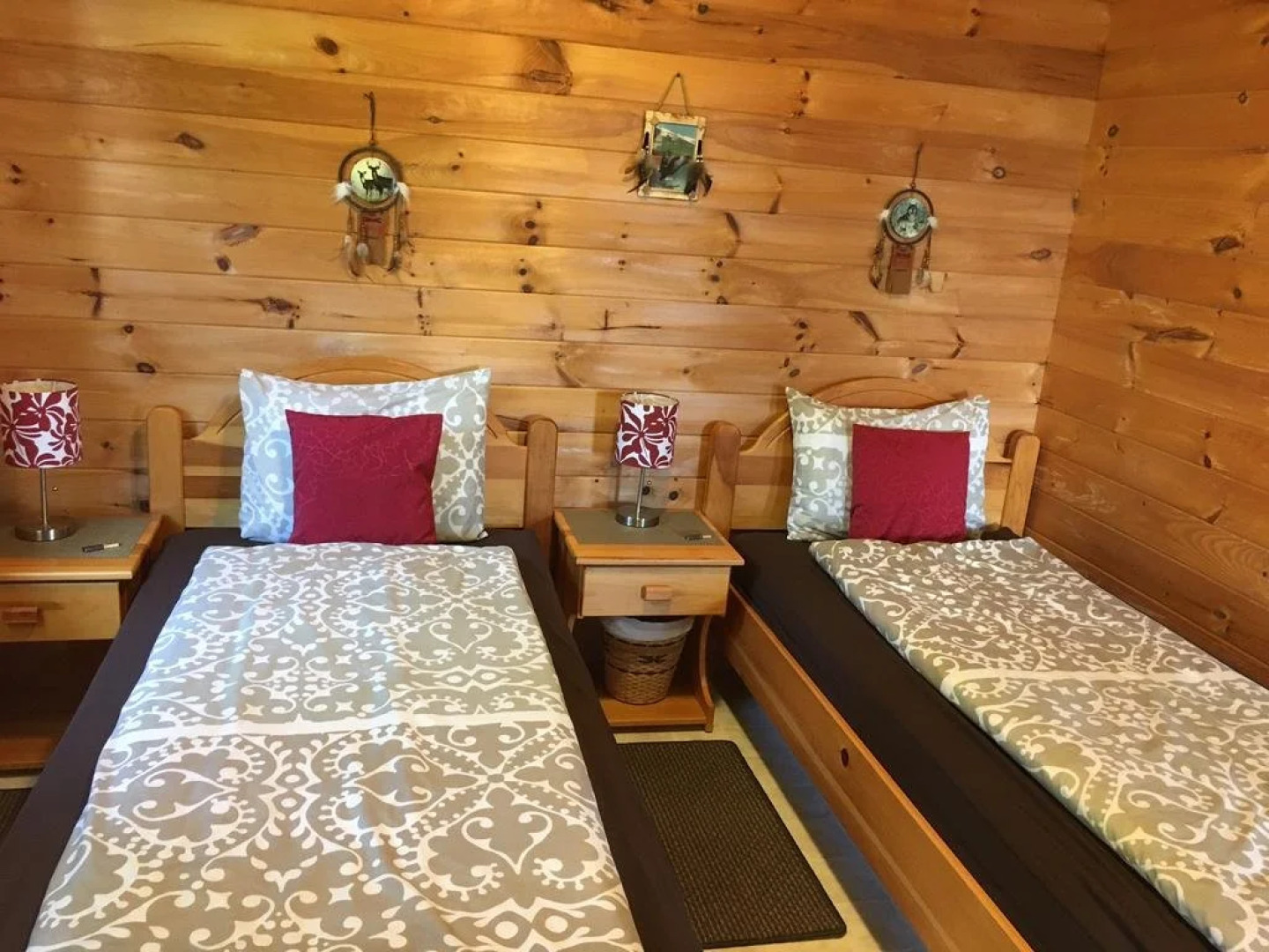 Eagle Valley Cottages