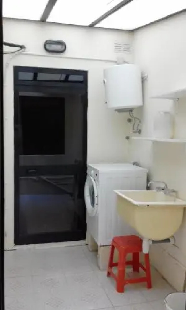 The April Maisonette