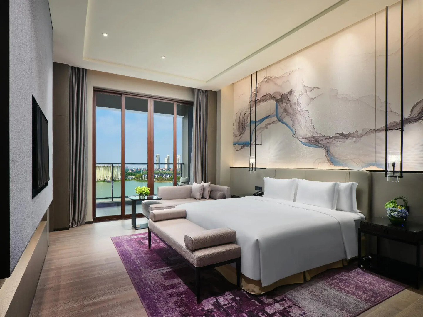 Crowne Plaza Wuxi Lake View