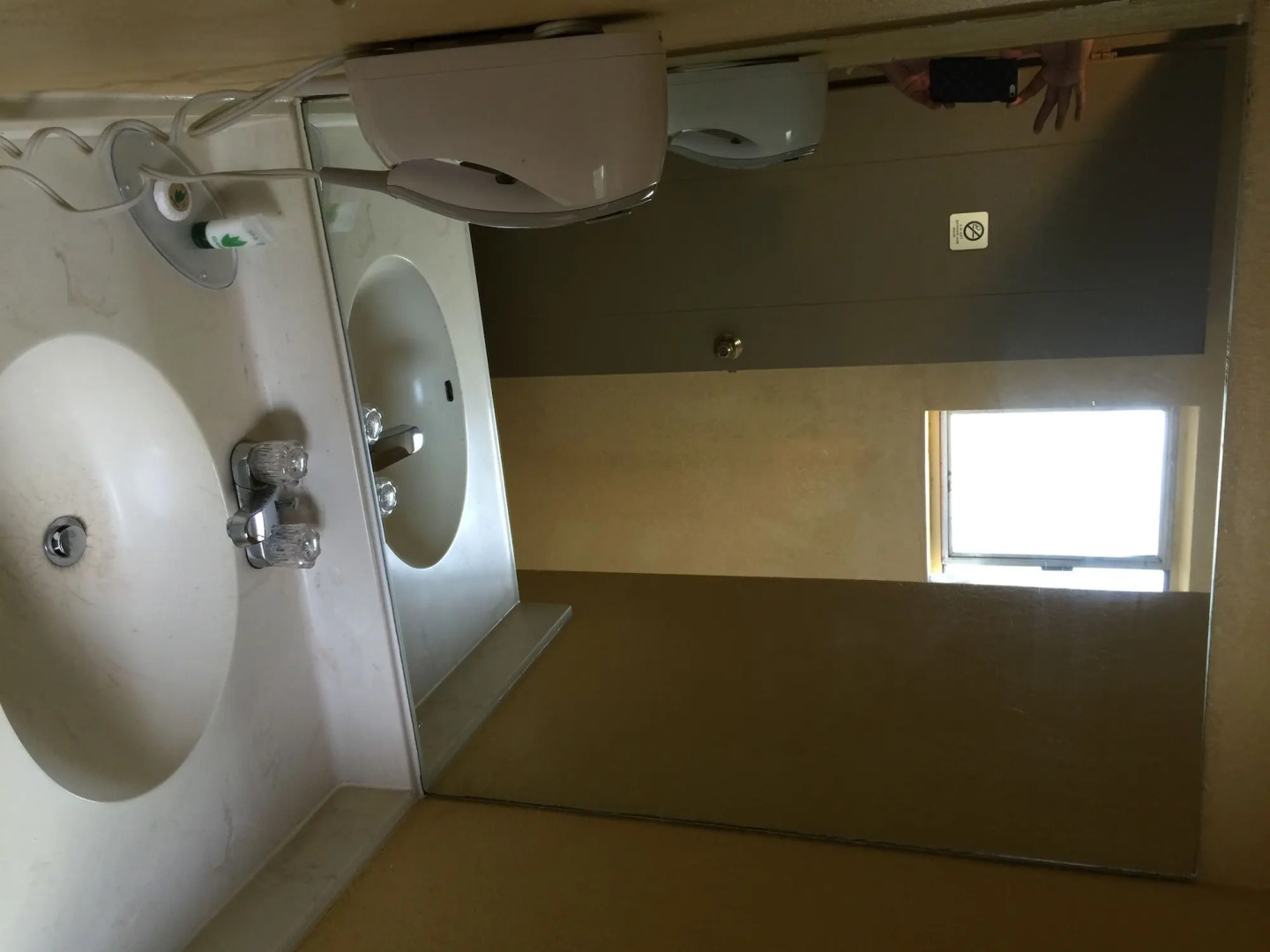 University Manor Inn