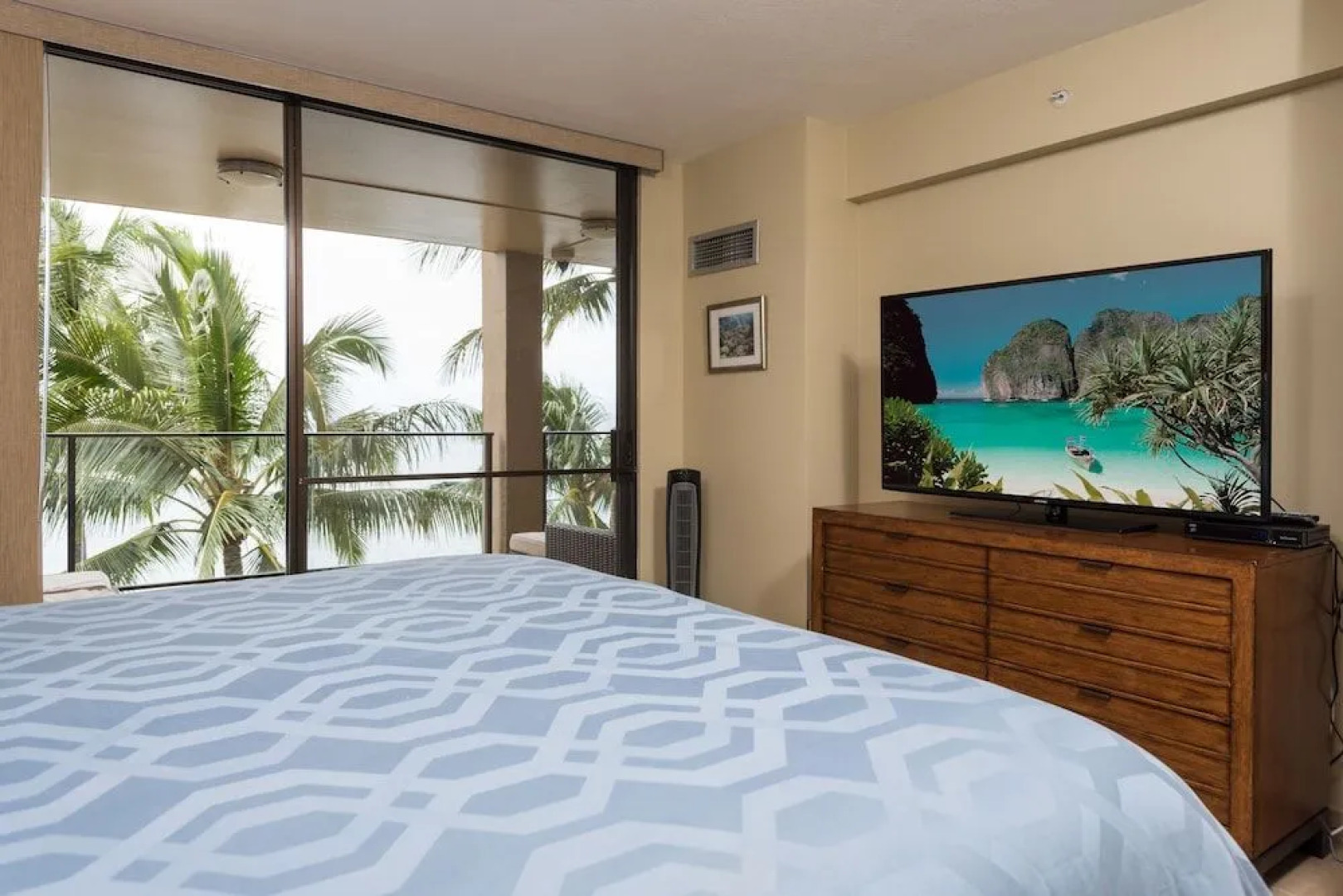 Mahana by KBM Hawaii Luxury Vacations