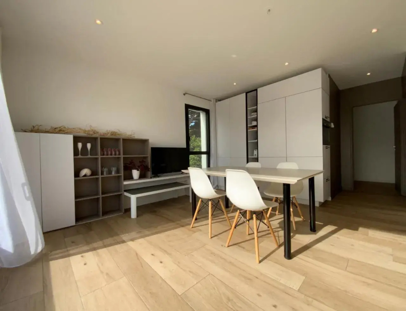 ARRADON 400m bourg, plages et port