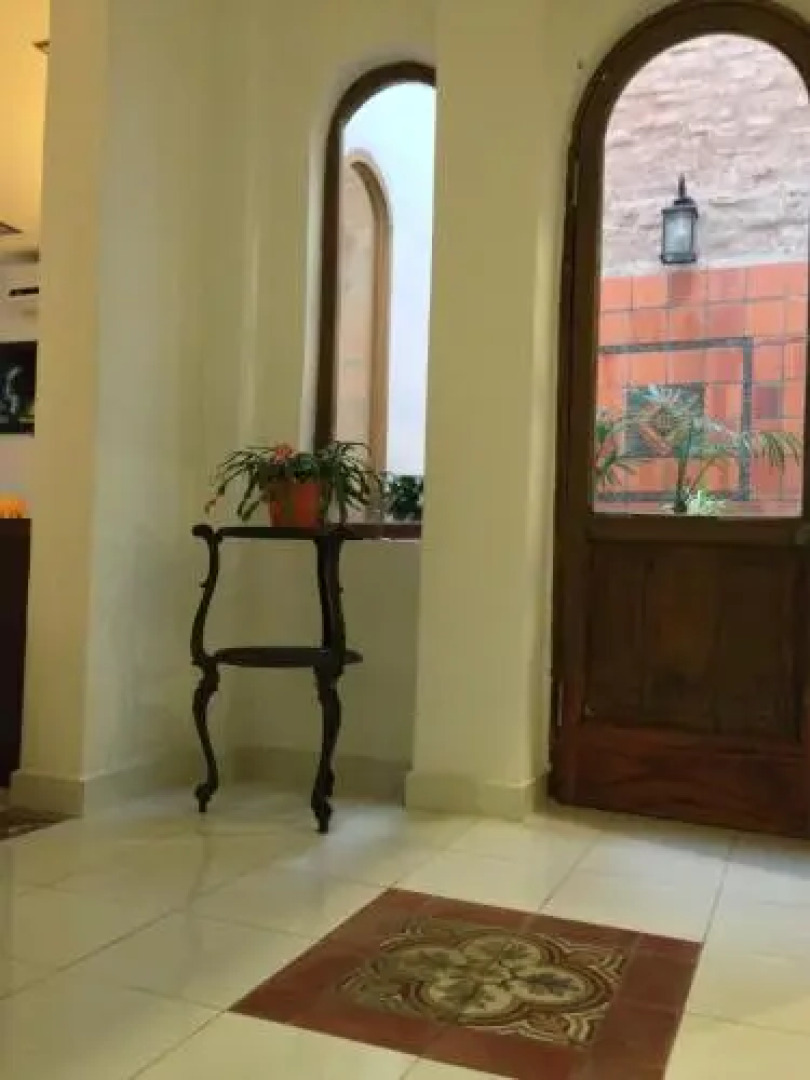 Giuseppe Hostal & Suites