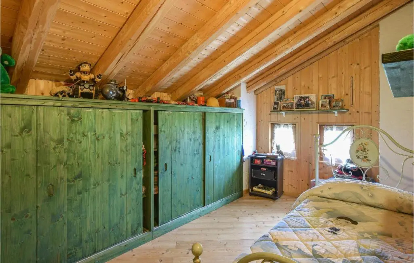 Awesome Apartment in Borno With 4 Bedrooms and Wifi