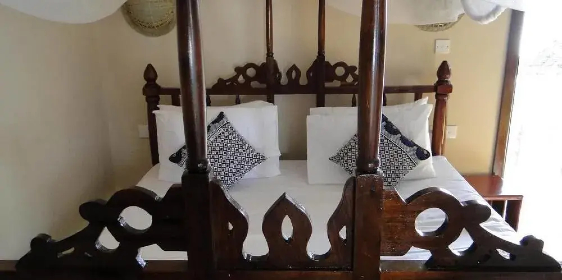 Pwani Silver Sand Beach Hotel