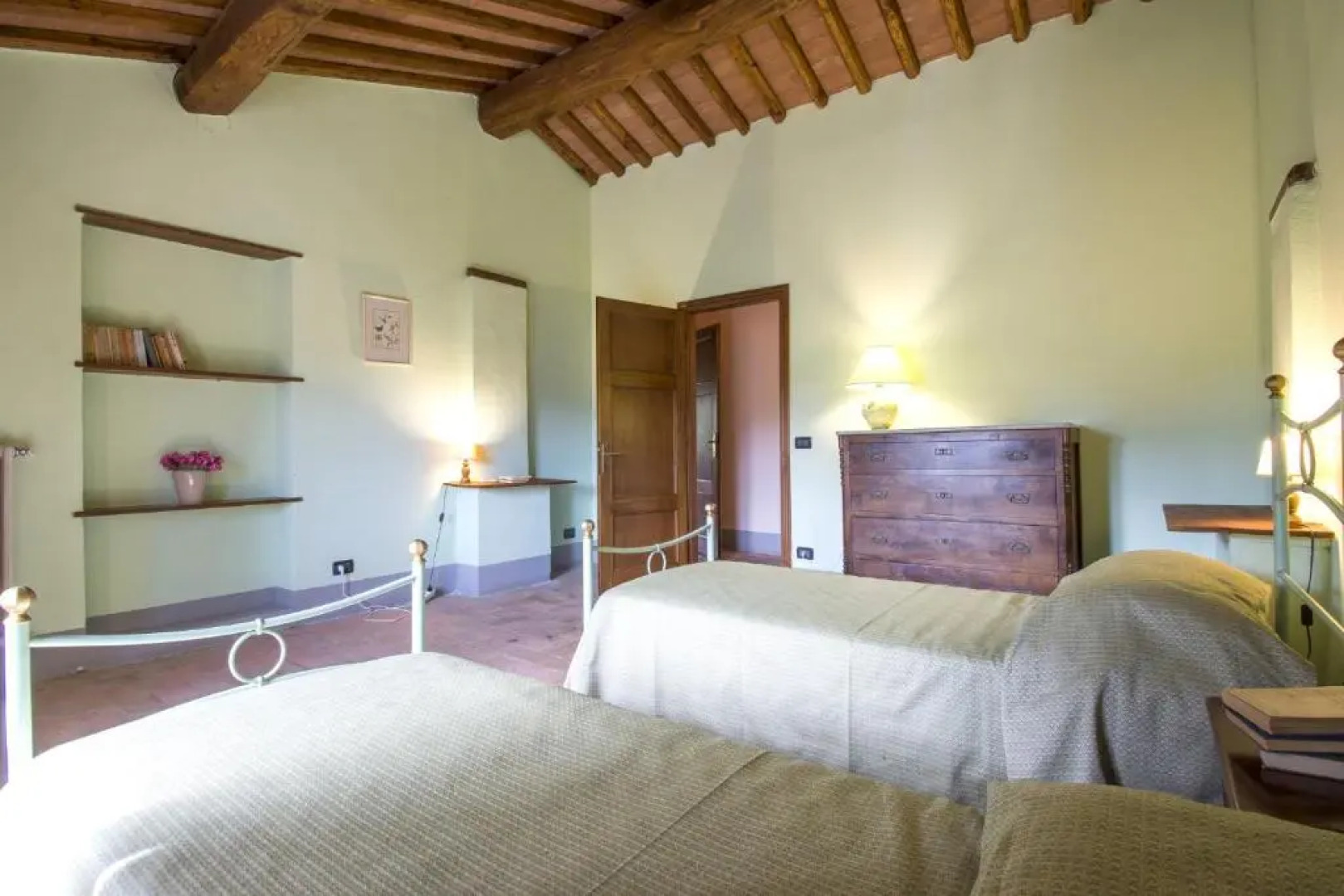 ALTIDO Country 2 BR Villa with Olive Garden and Pool