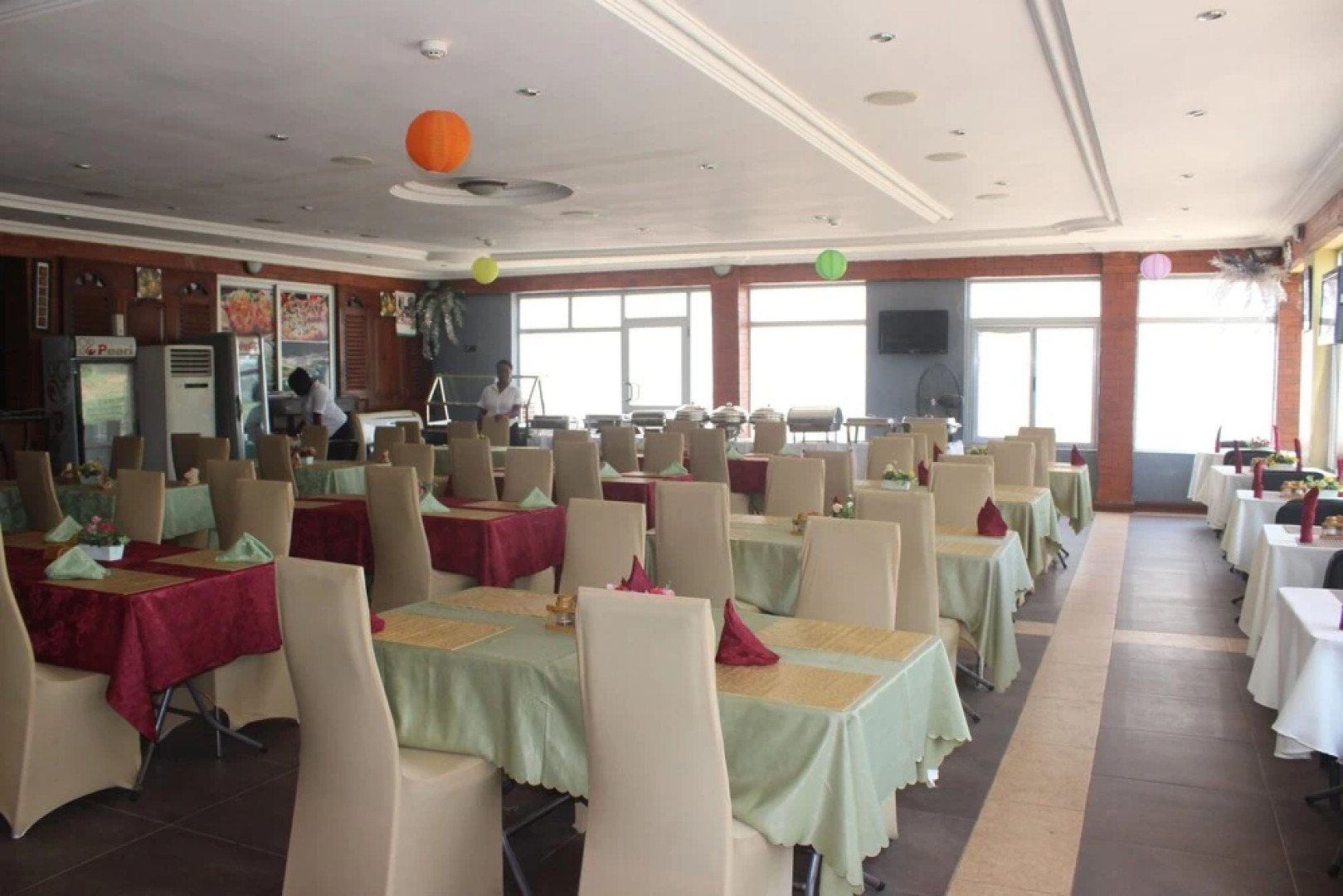 Oguaa Apartments & Lodging