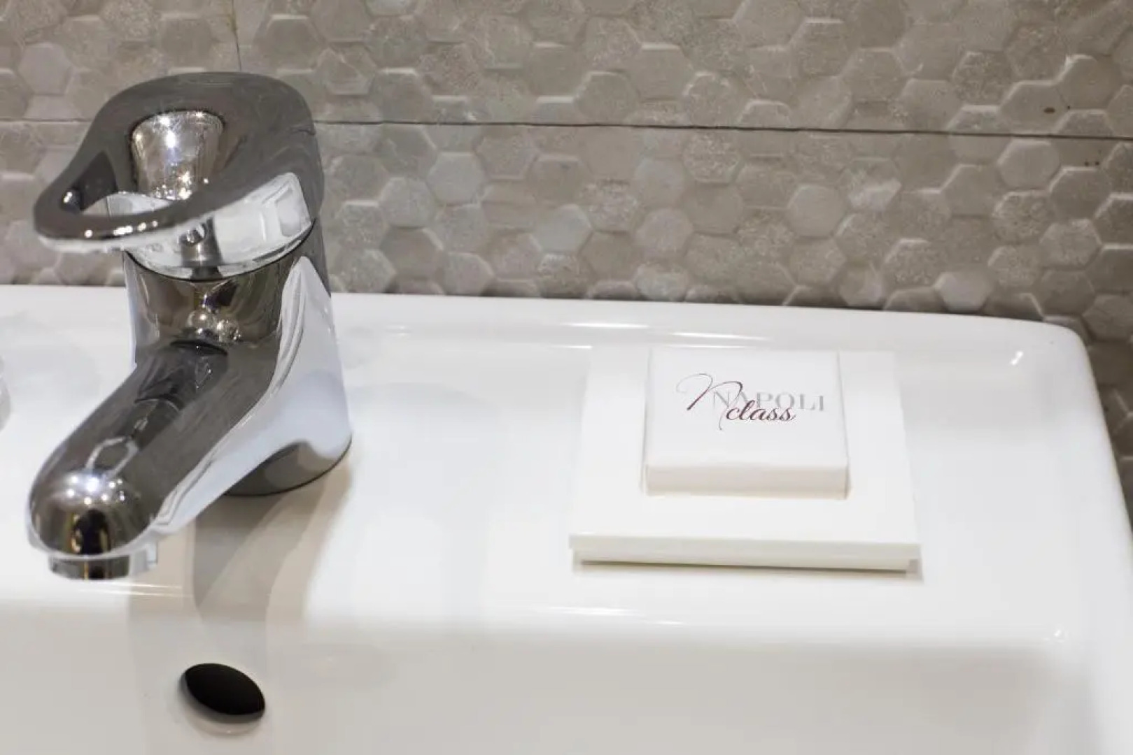 Napoli Class Luxury Rooms & Suites