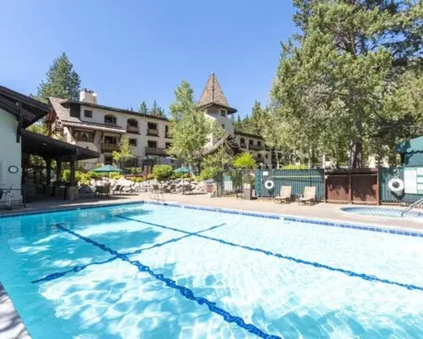 Sapphire Resorts at Olympic Village, Olympic Valley, USA