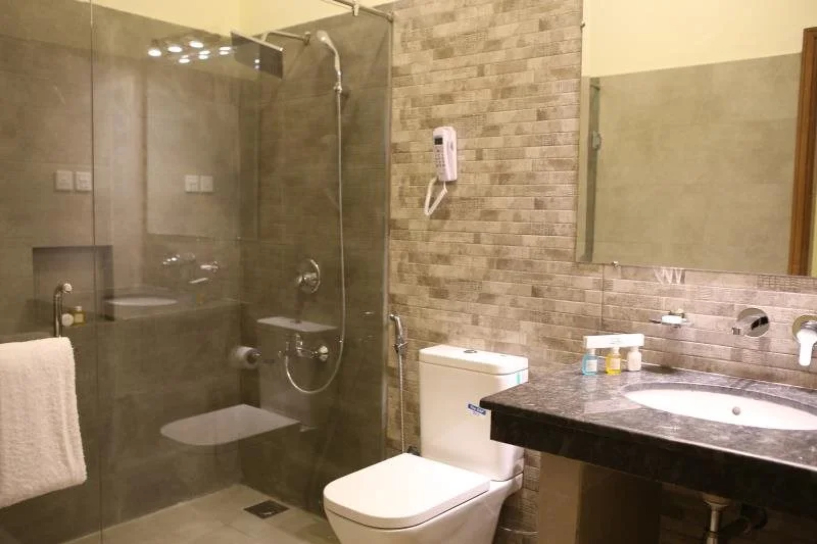 Dreamworld Resort, Hotel & Golf Course