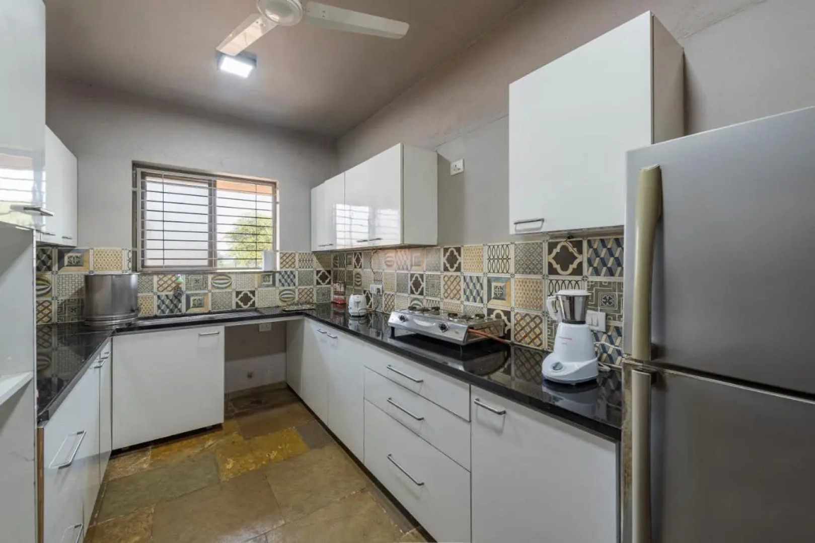 SaffronStays Rose Vineyard by the Lake