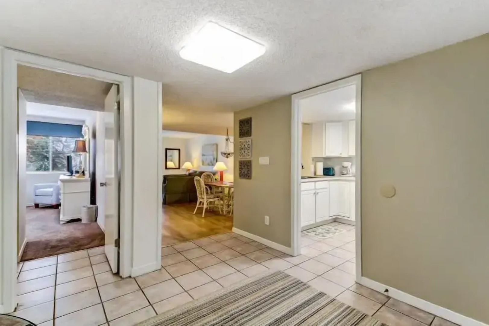 2072 Beachwood Villa