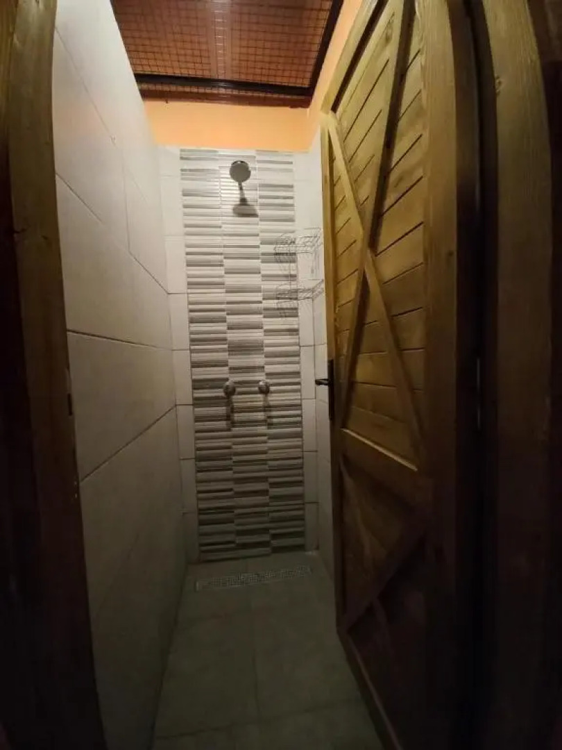 Berlin Hostel & Street