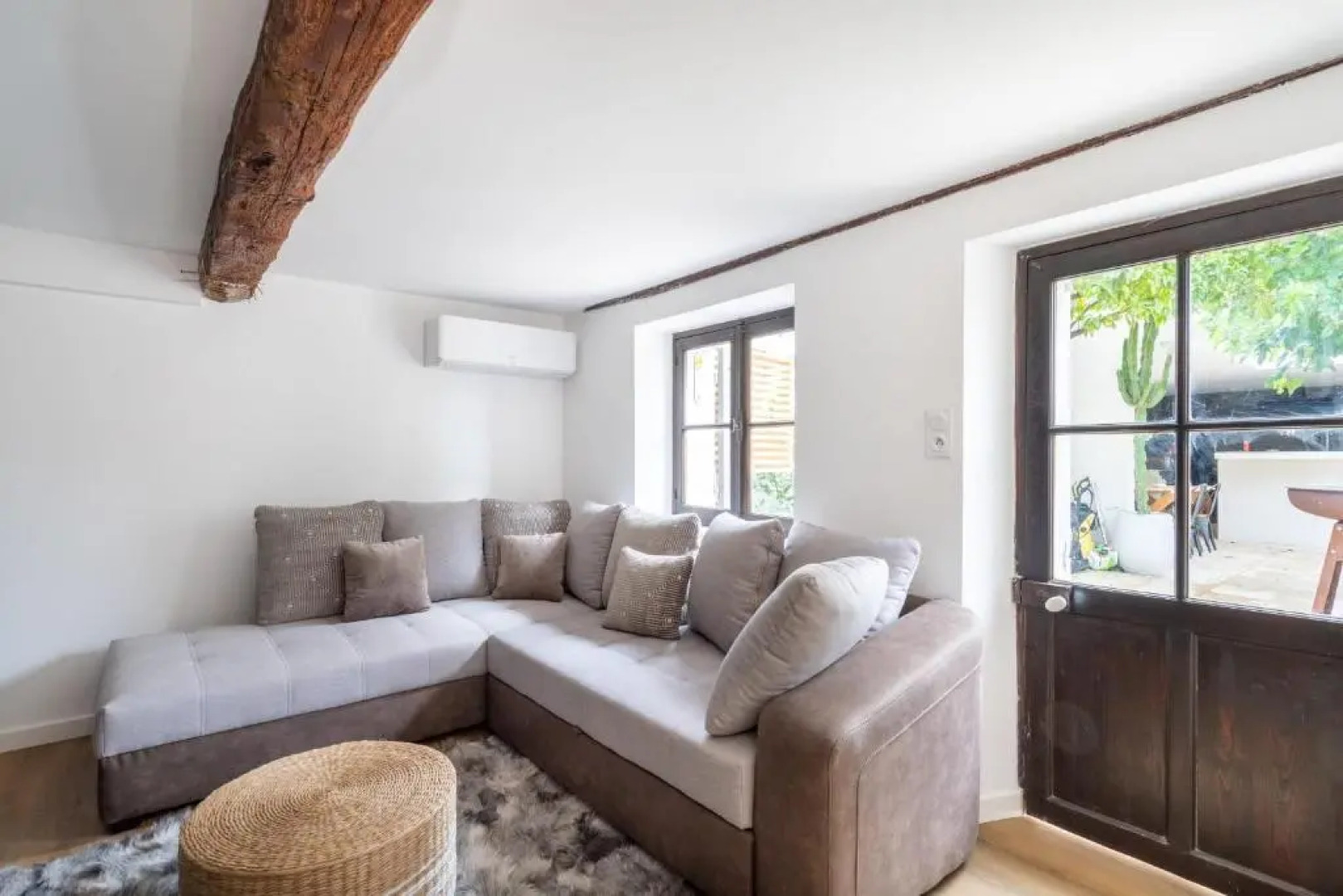 Smashing little house with AC and pool - Dodo et Tartine