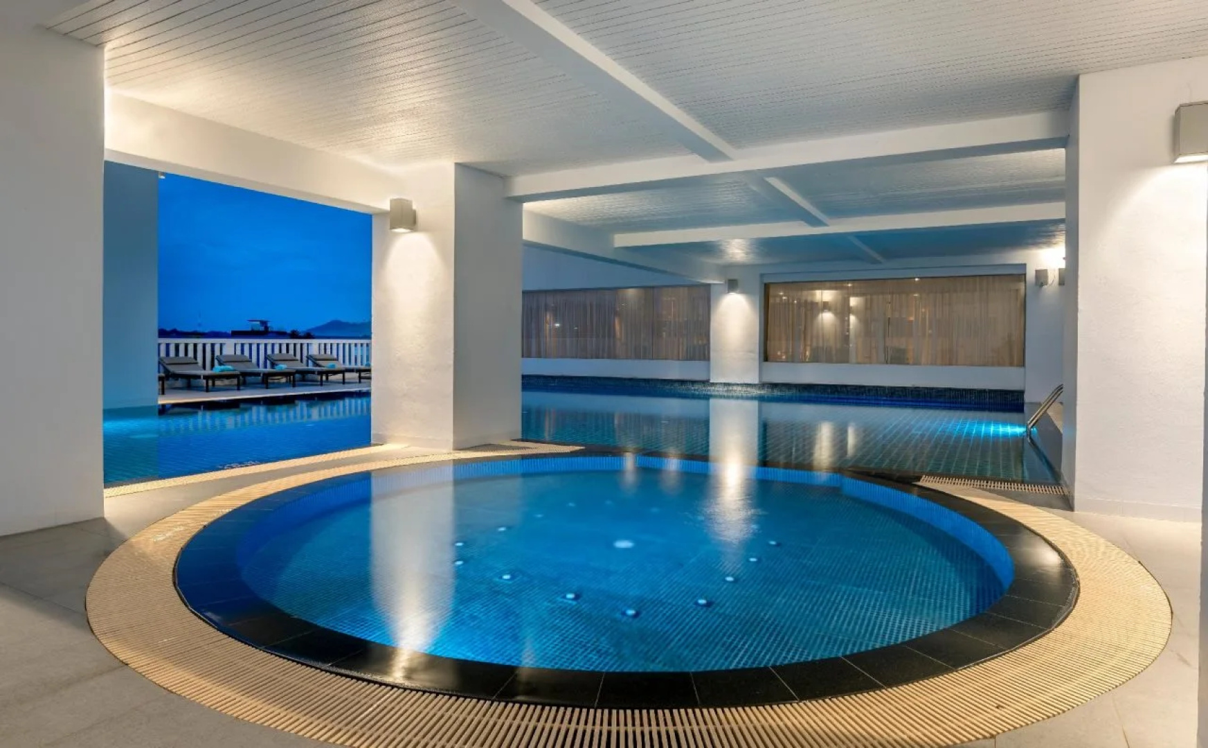 Novotel Phuket City Phokeethra Hotel