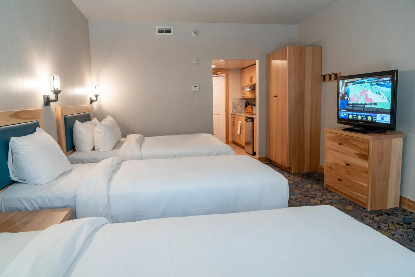 Tunnel Mountain Resort