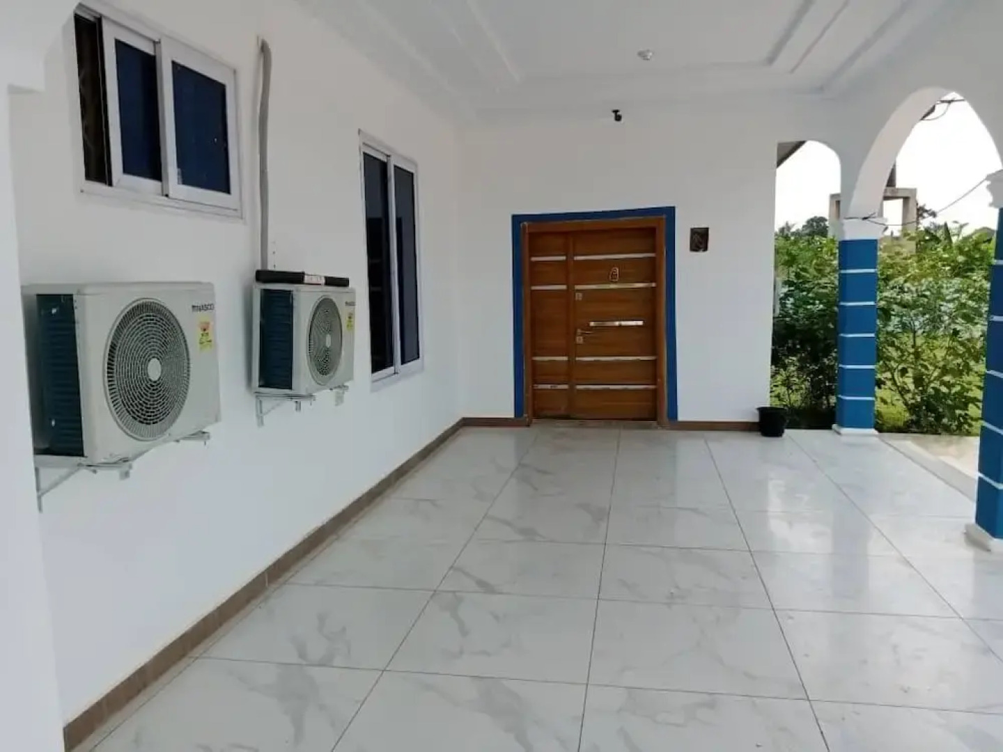 Dexxy's palace hotel