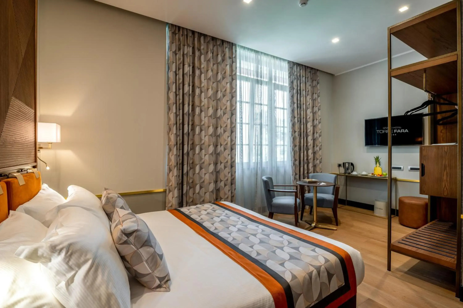 Отель Grand Hotel Torre Fara