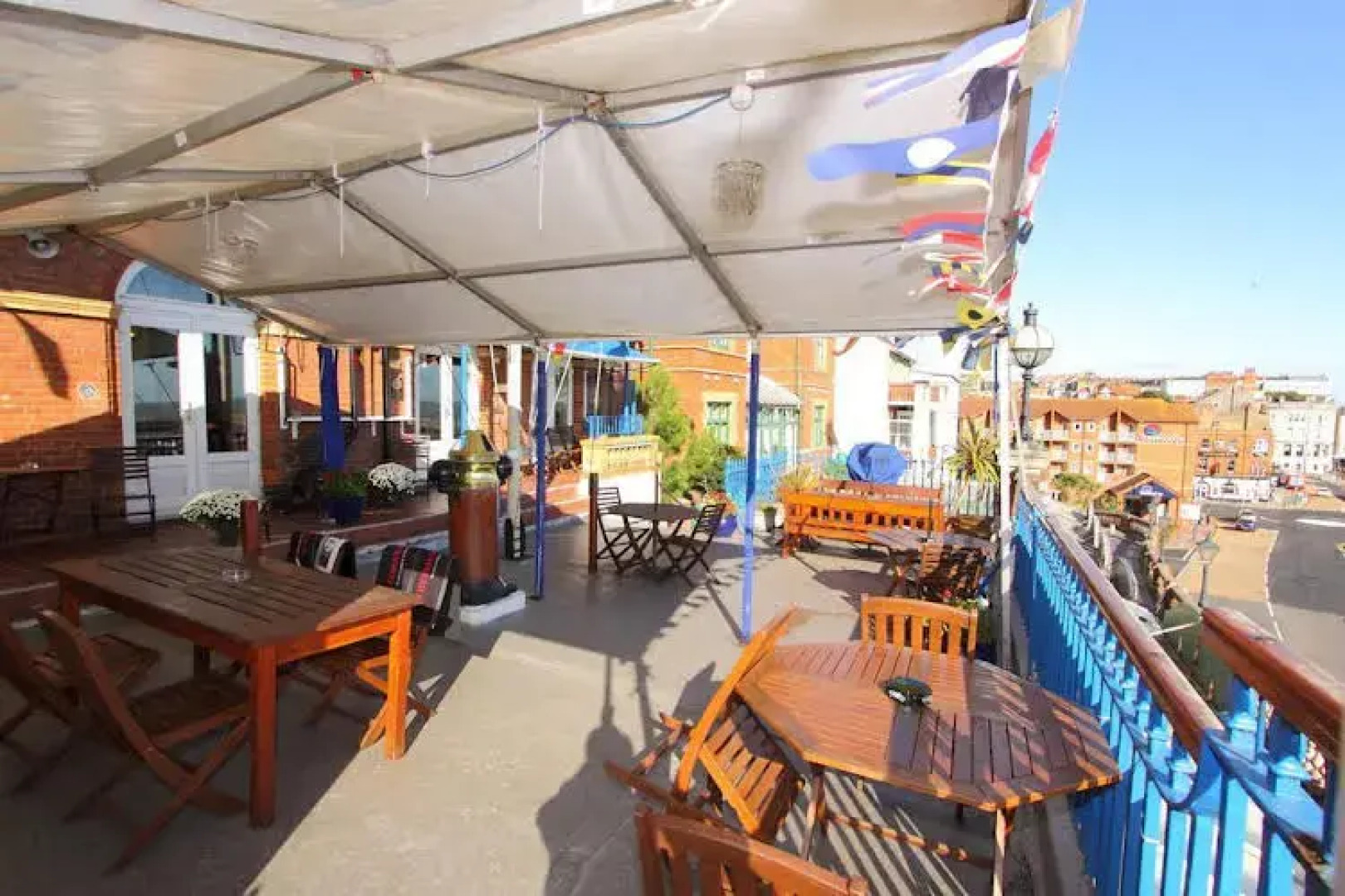 Royal Temple Yacht Club