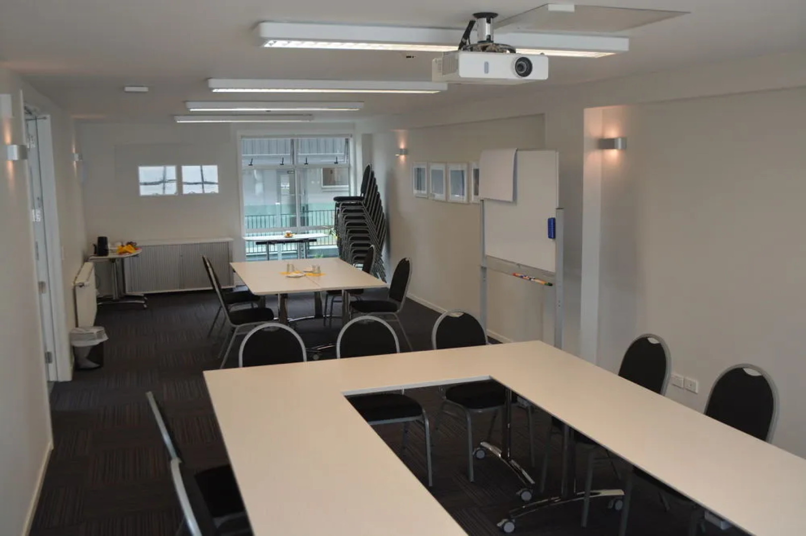 Clarion Suites Ambassador