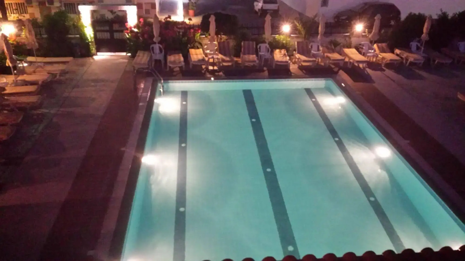 Philippos Studios & Apartments