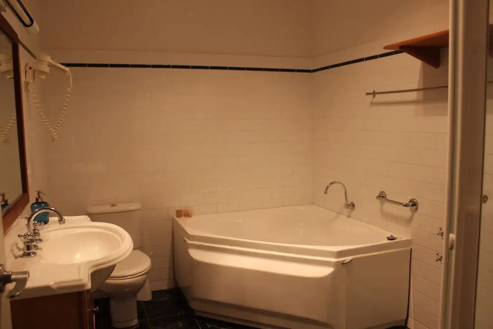 The Tops Organic Retreat