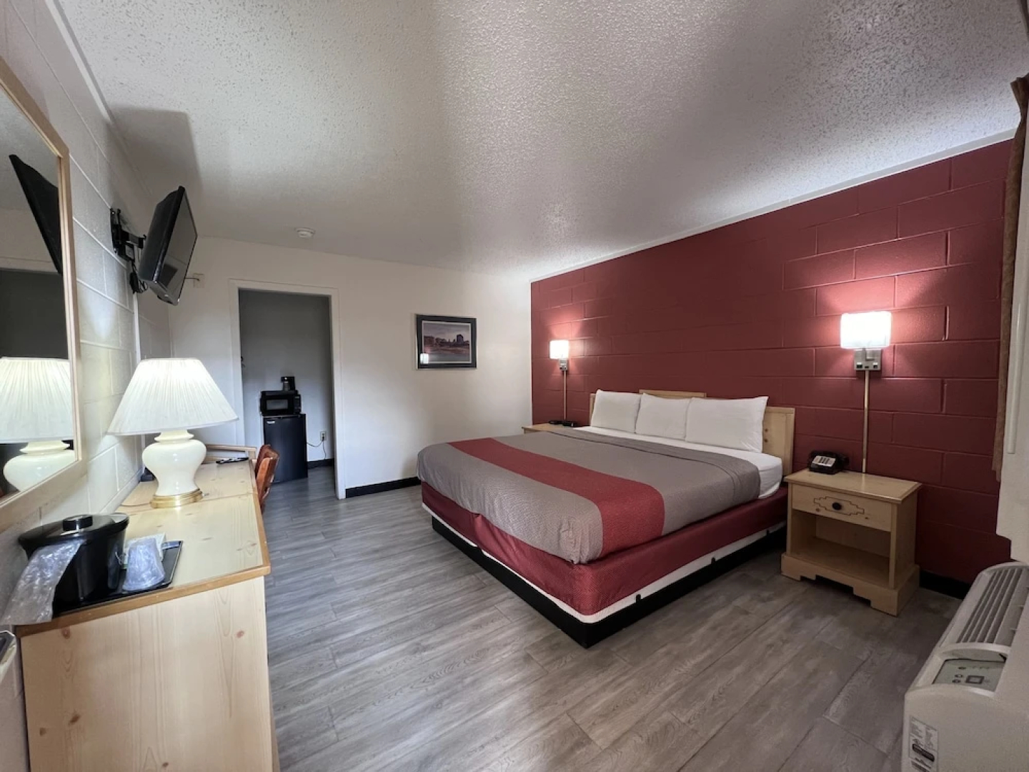 Regency Inn and Suites
