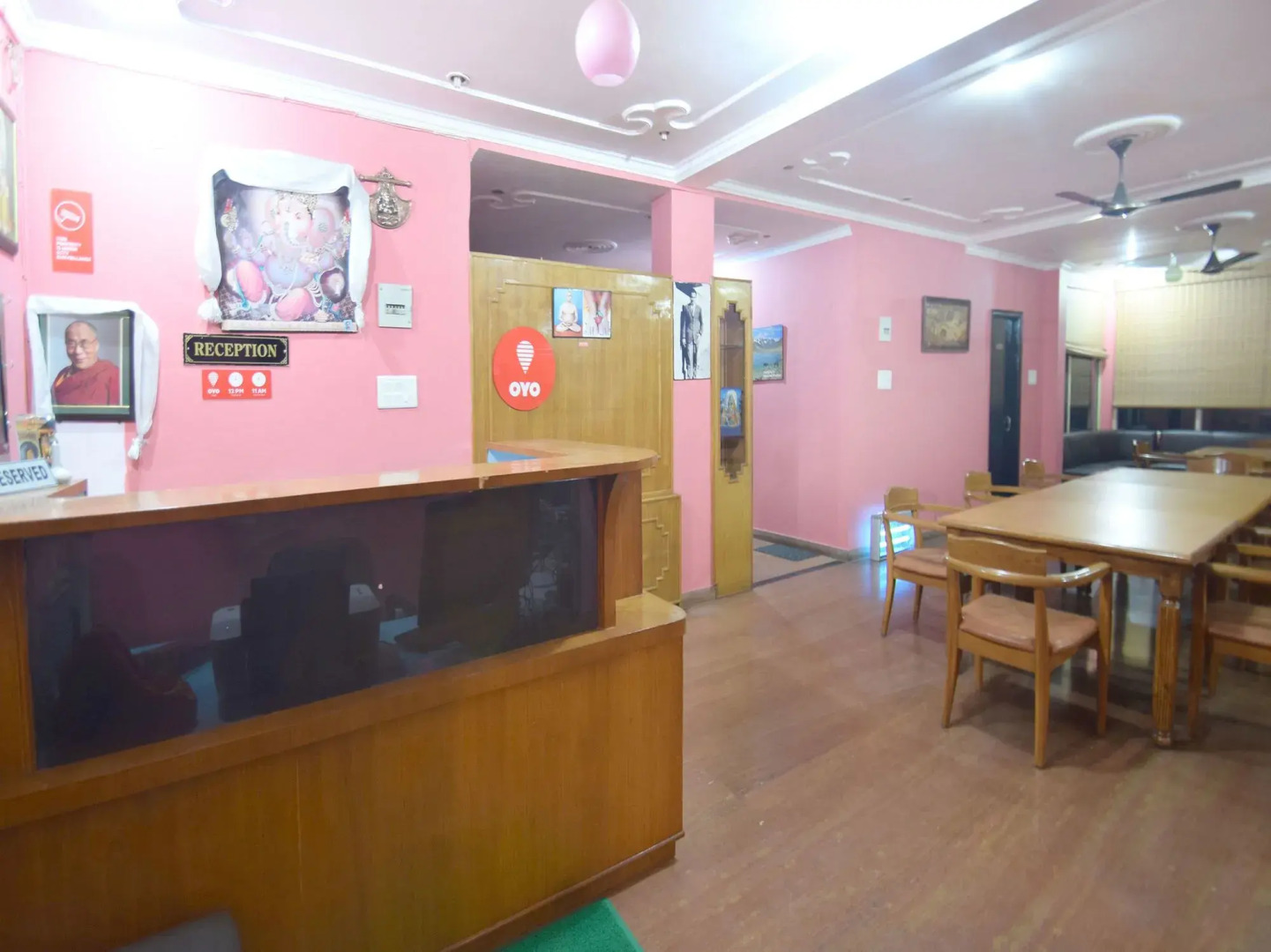 OYO 12079 Hotel Manu Vinod