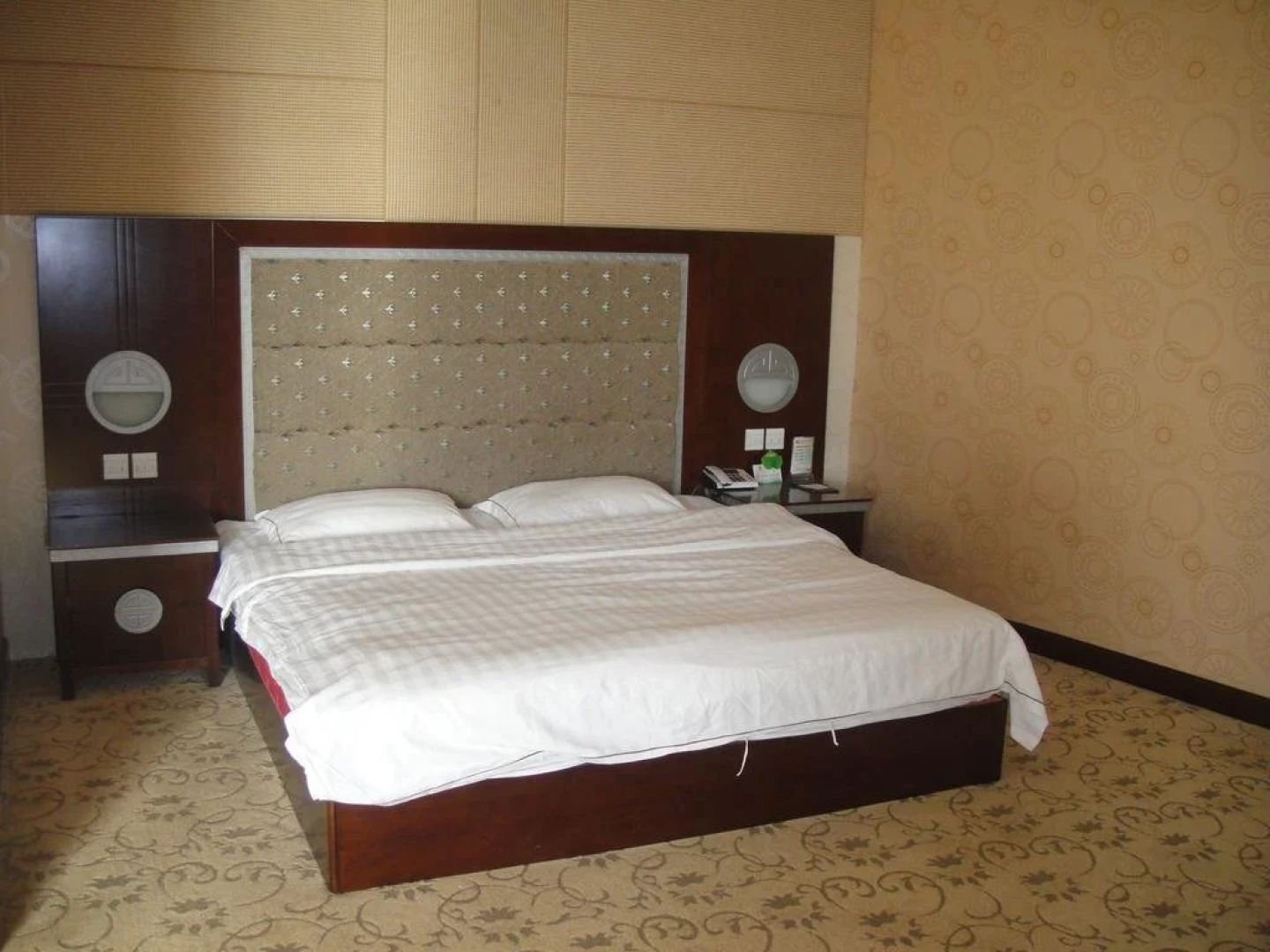 Starway Hotel Dunhuang