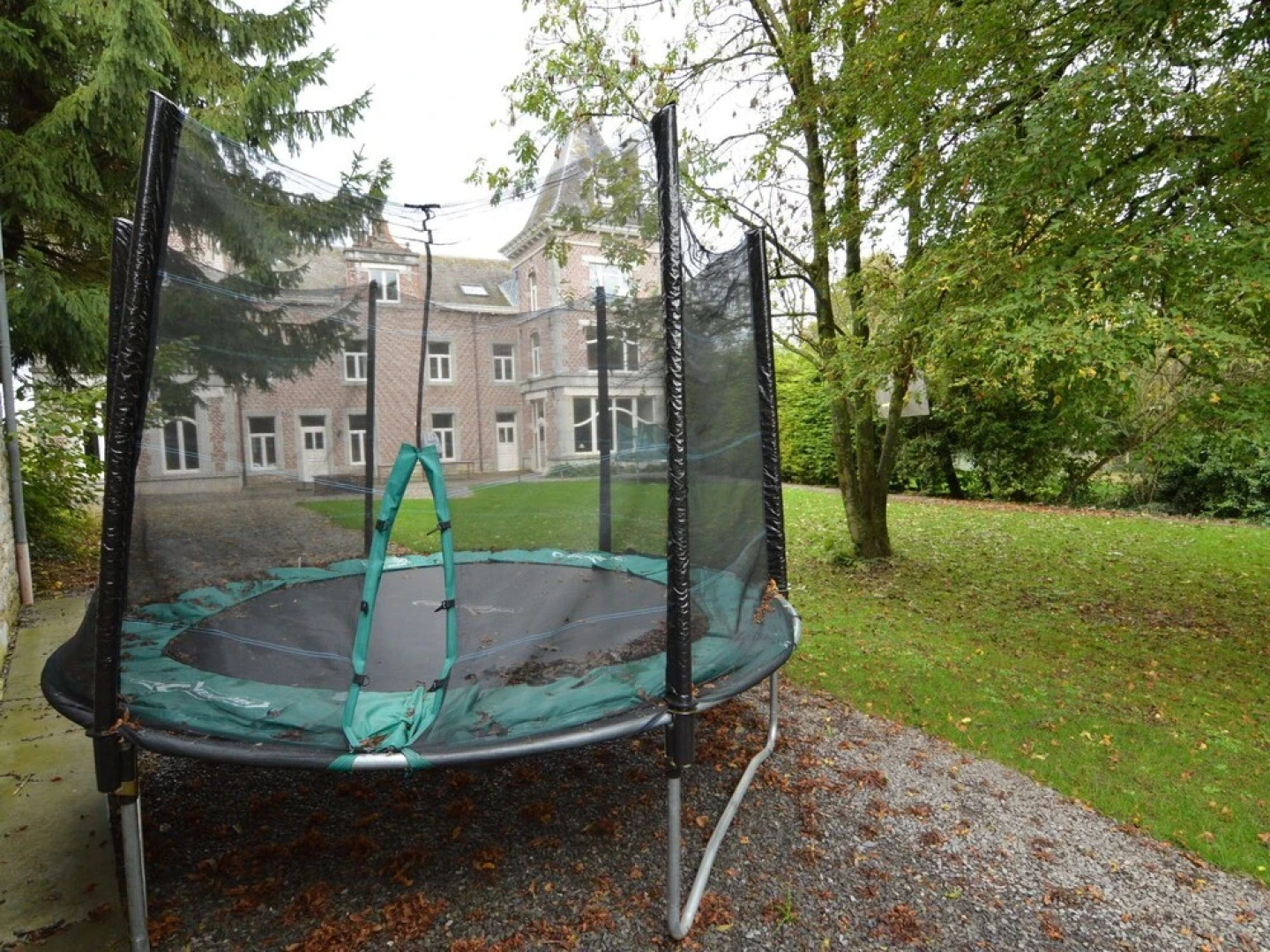 Modern Holiday Home in Ferrieres with Sauna