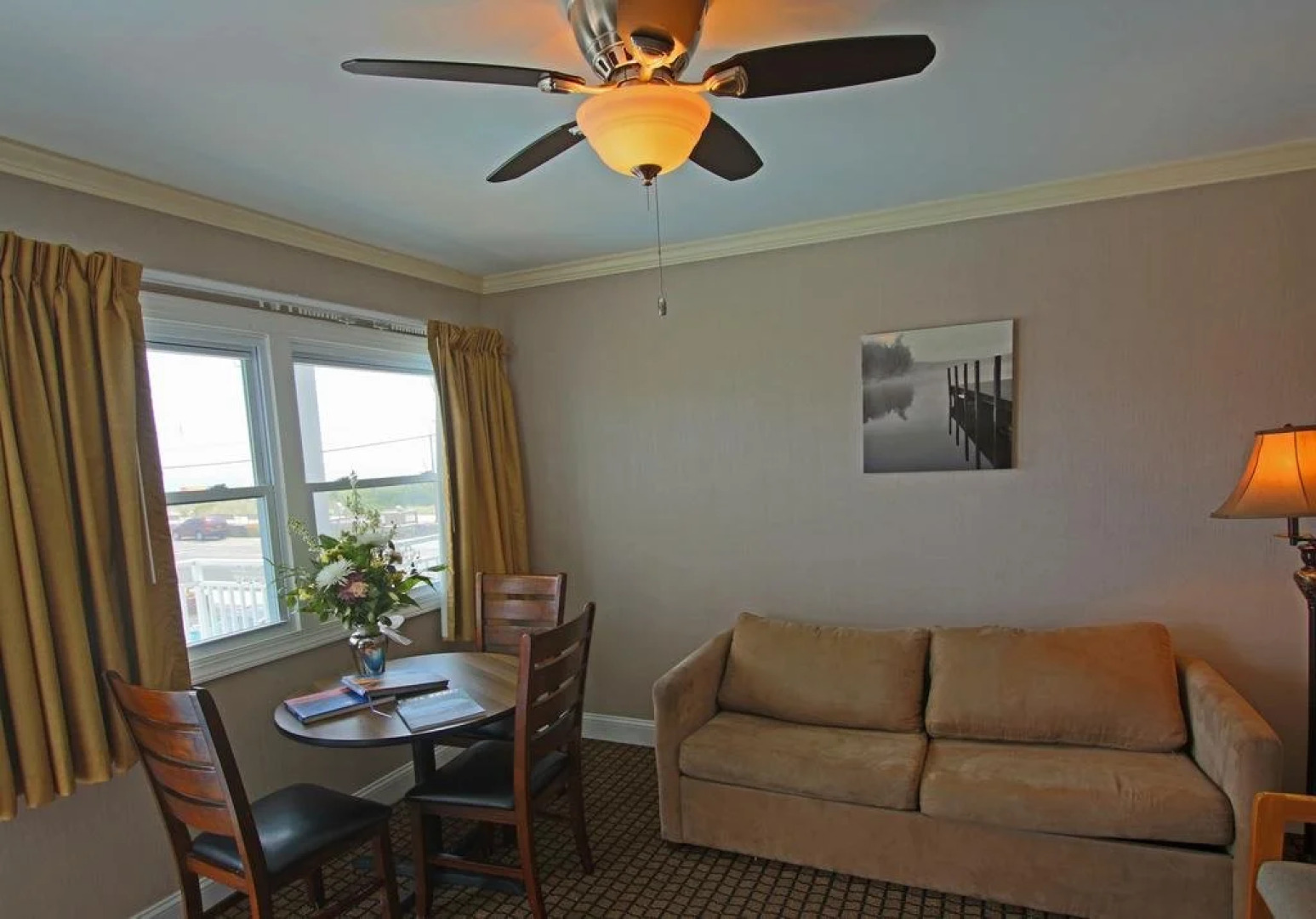 Colton Court Motor Inn