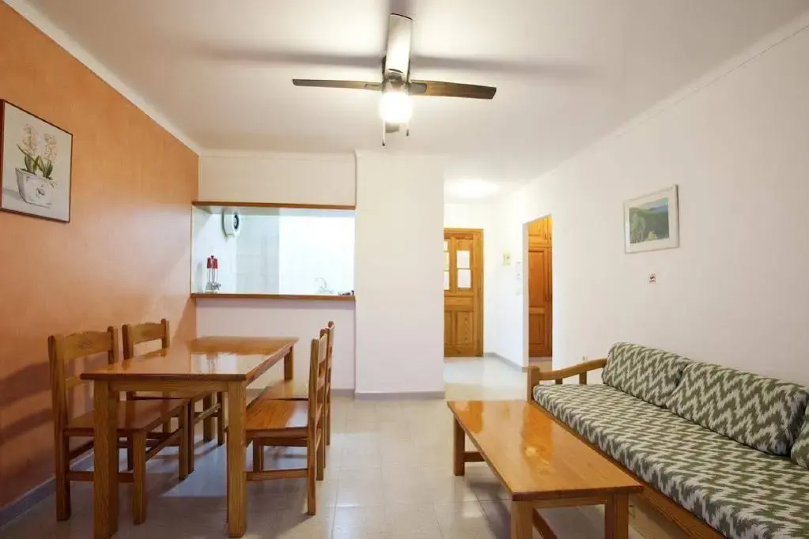 Playa Es Cana Apartments