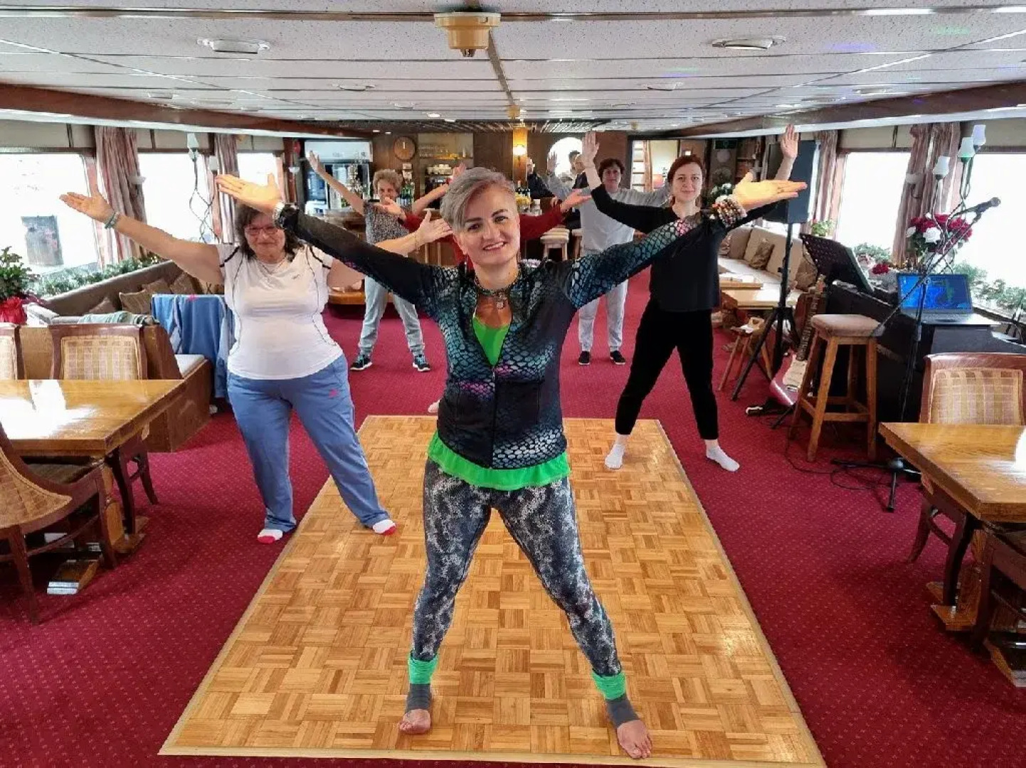 MS DIANA - Nava de croaziera pe Dunare